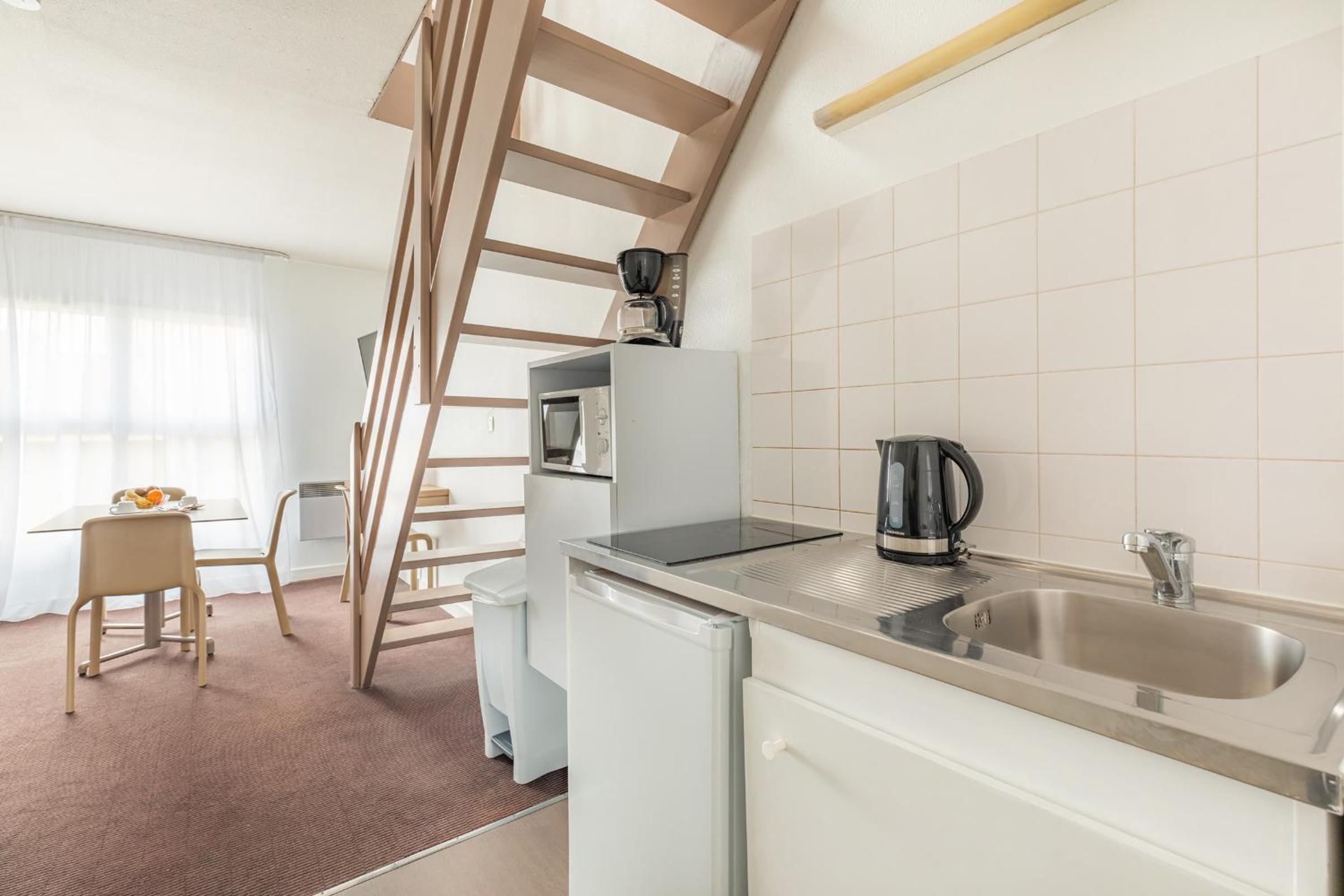Apartment - Photo 3