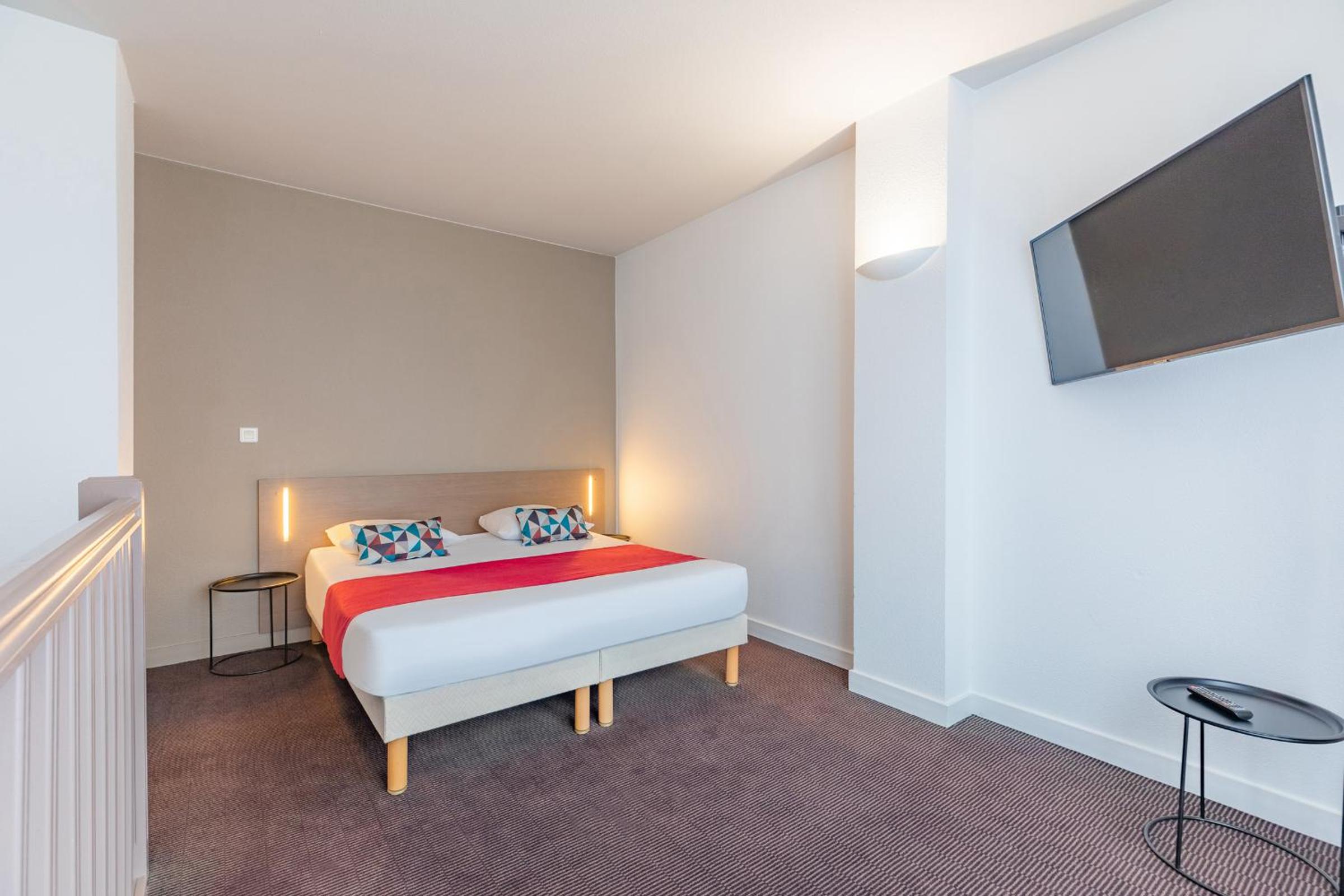 Apartment - Photo 6
