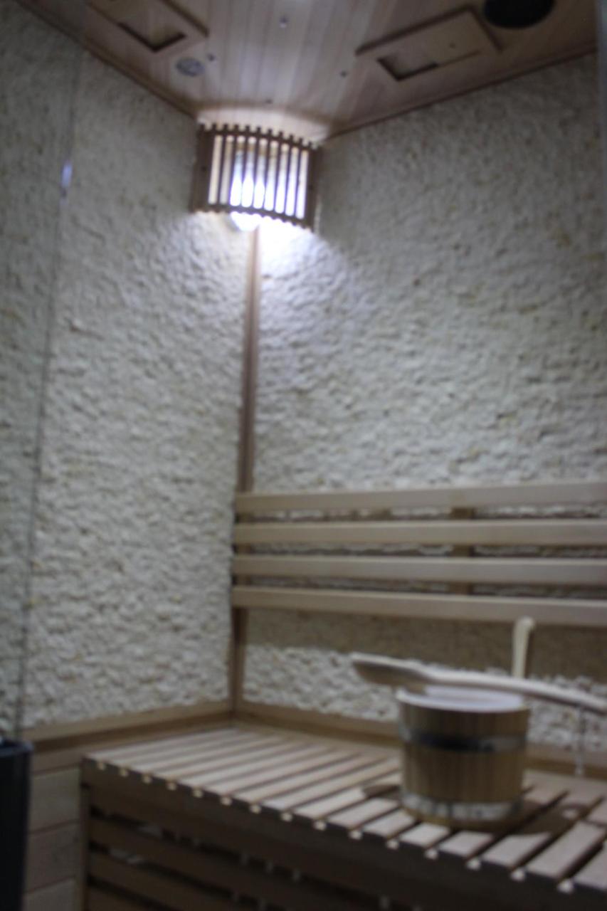 Suite with Sauna photo 2