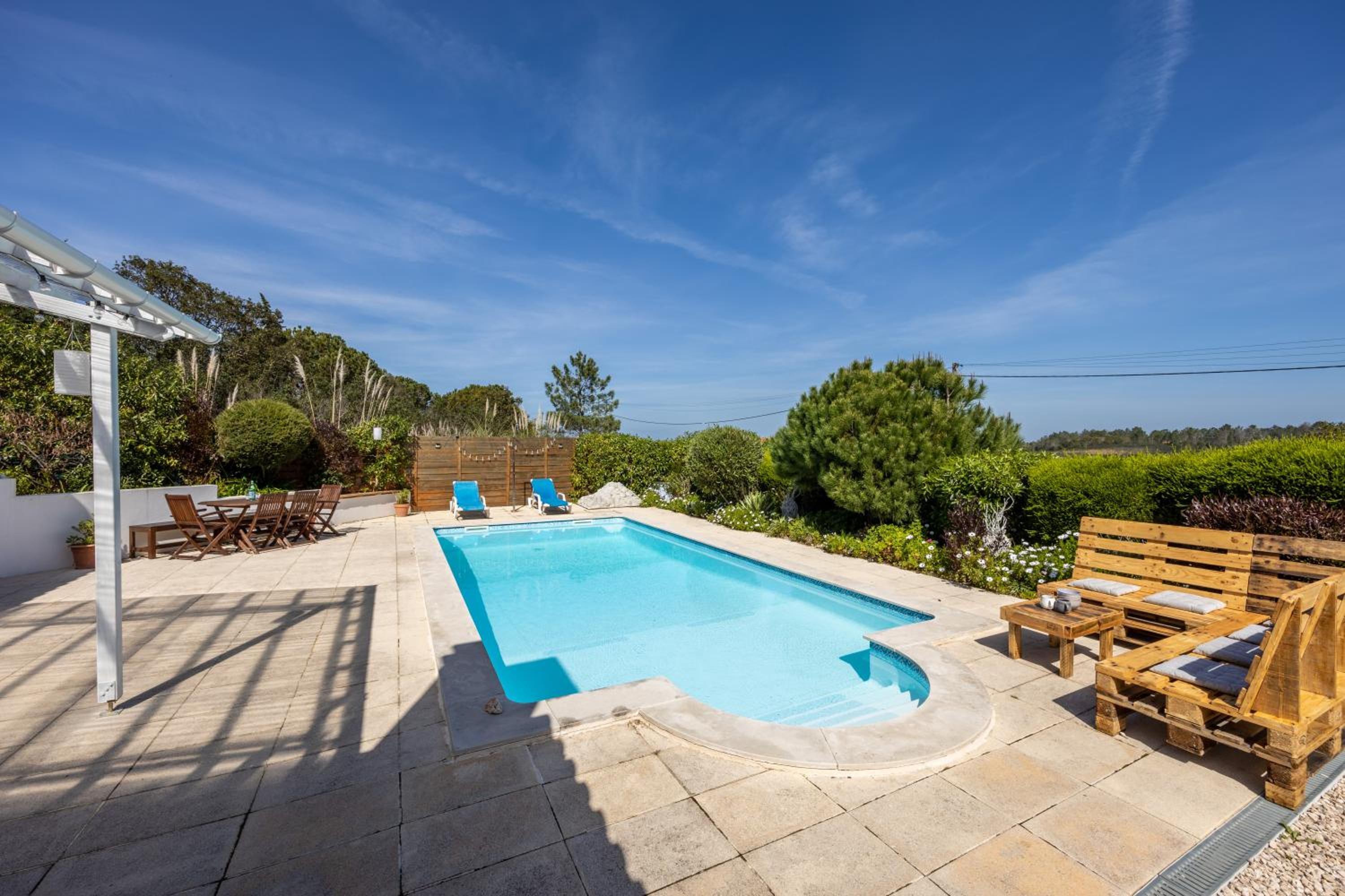 Three-Bedroom Villa photo 2