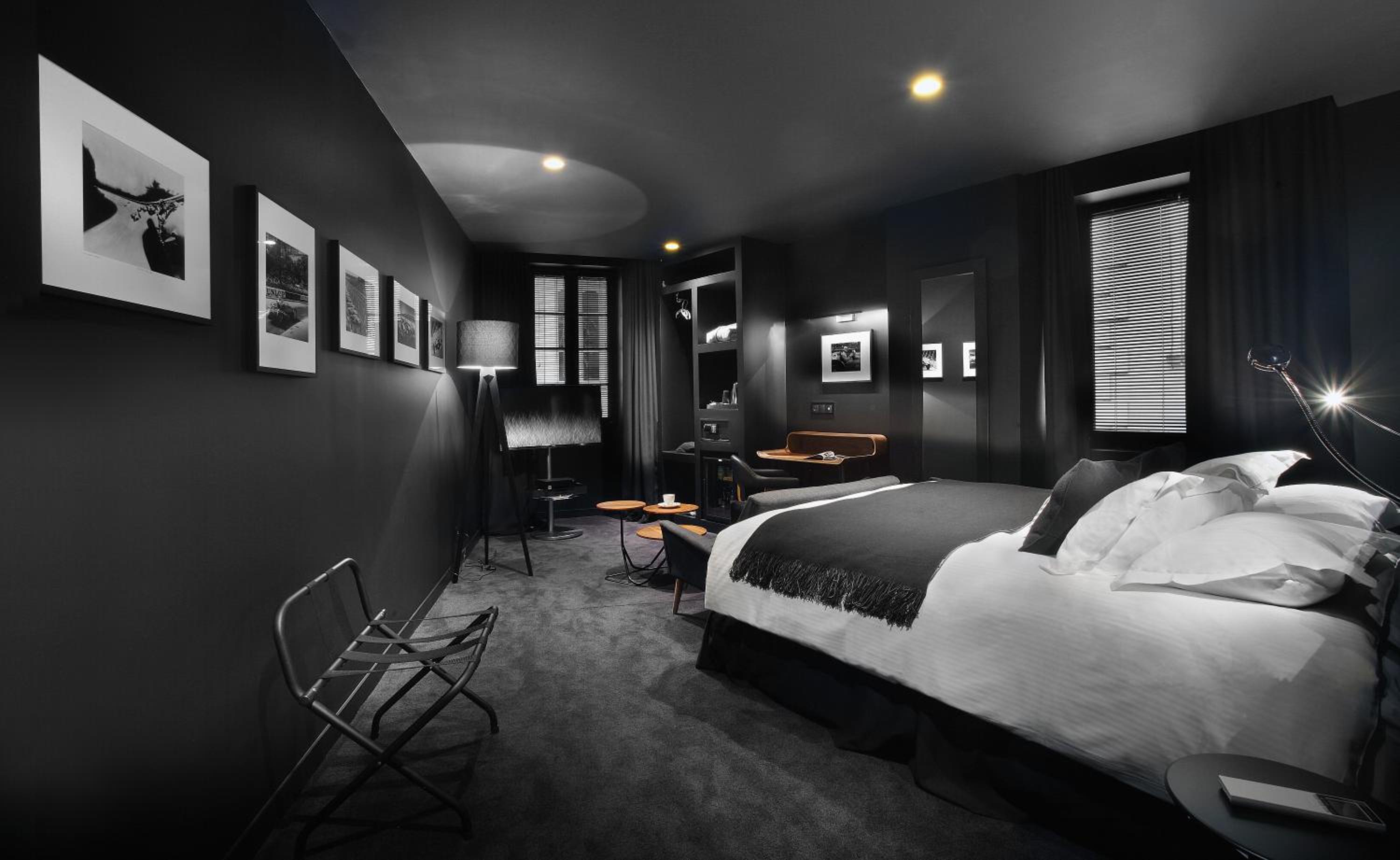 Deux Suites Communicantes