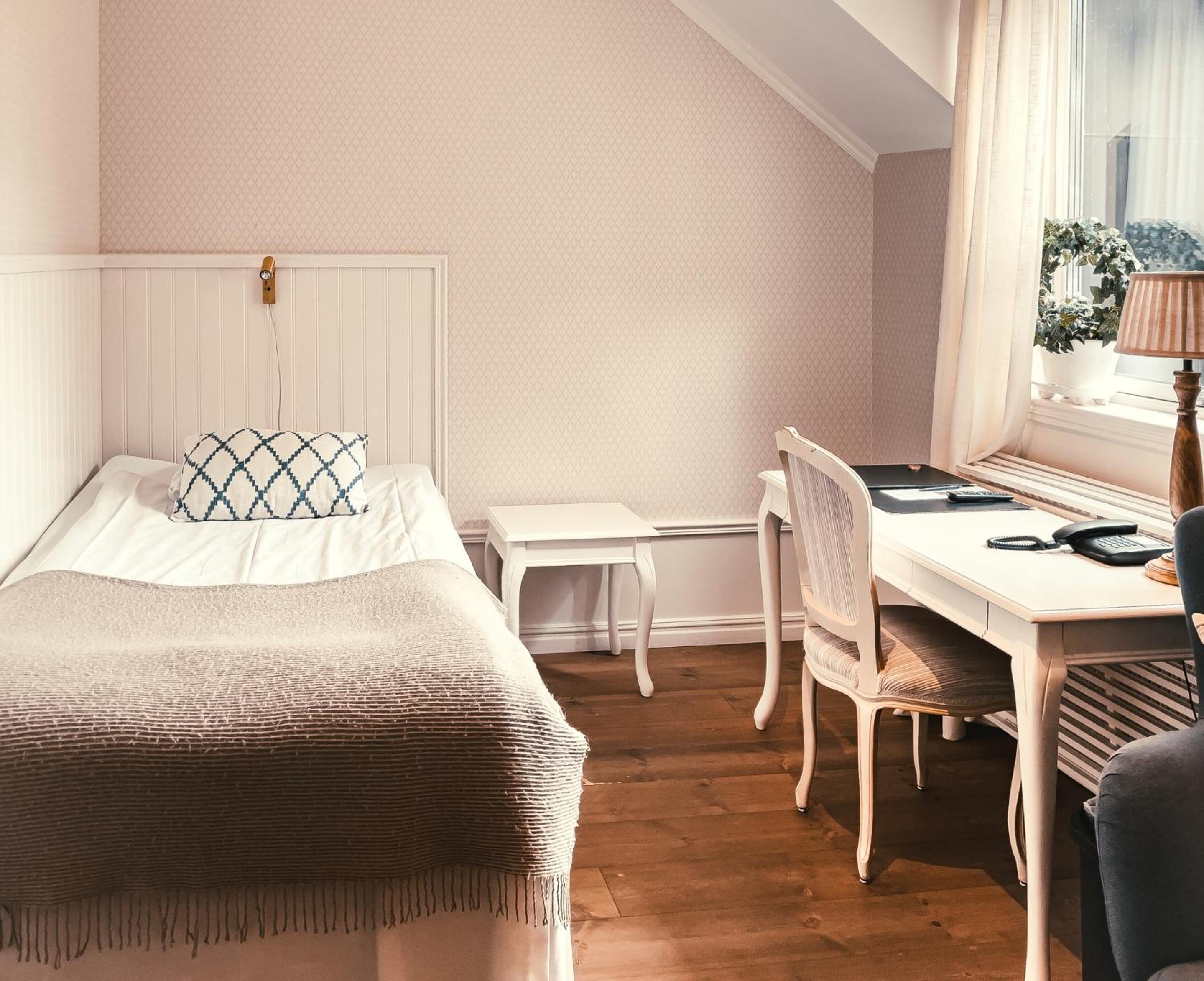Standard Single Room photo 2