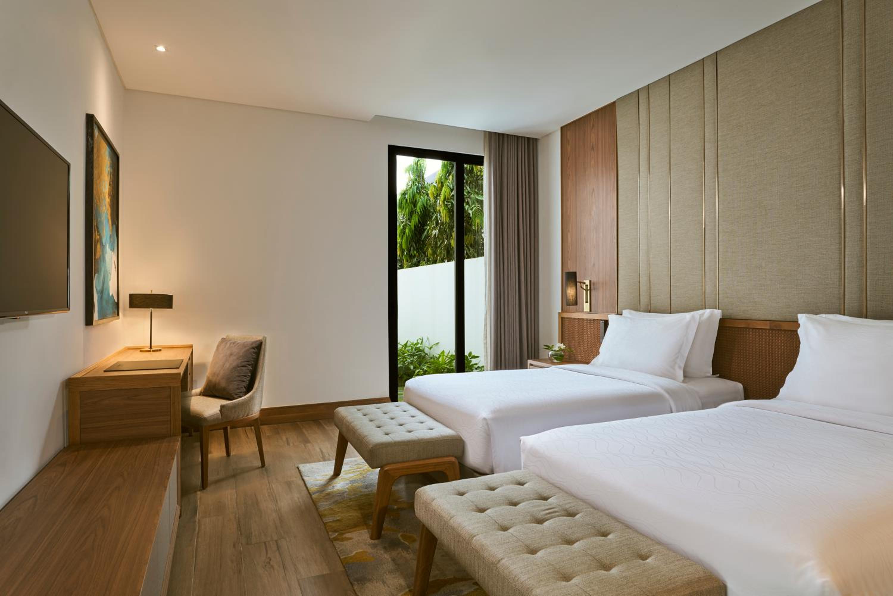 Three-Bedroom Beach Front Villa with Private Pool - Photo 3