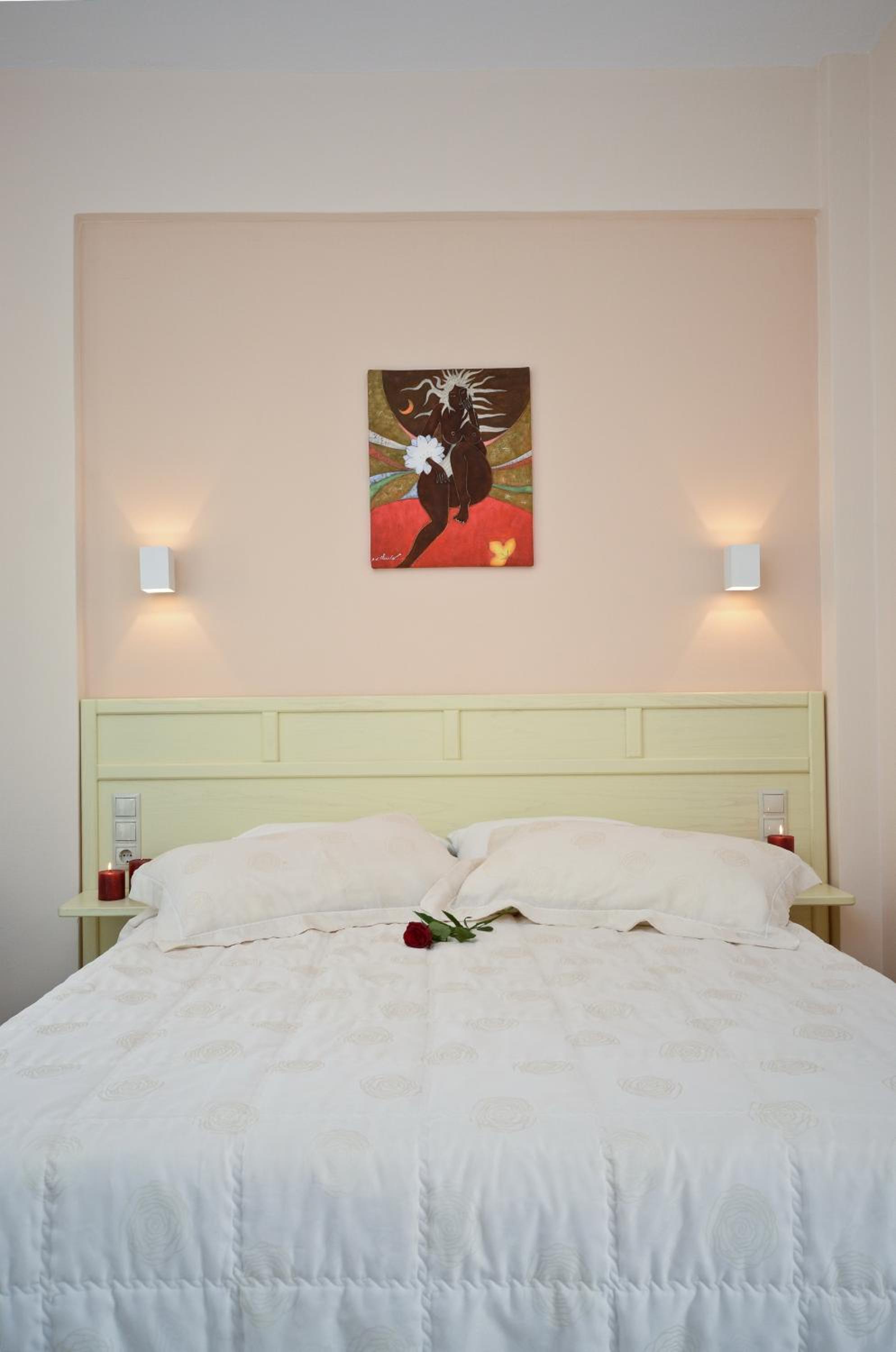 Small Double Room photo 1