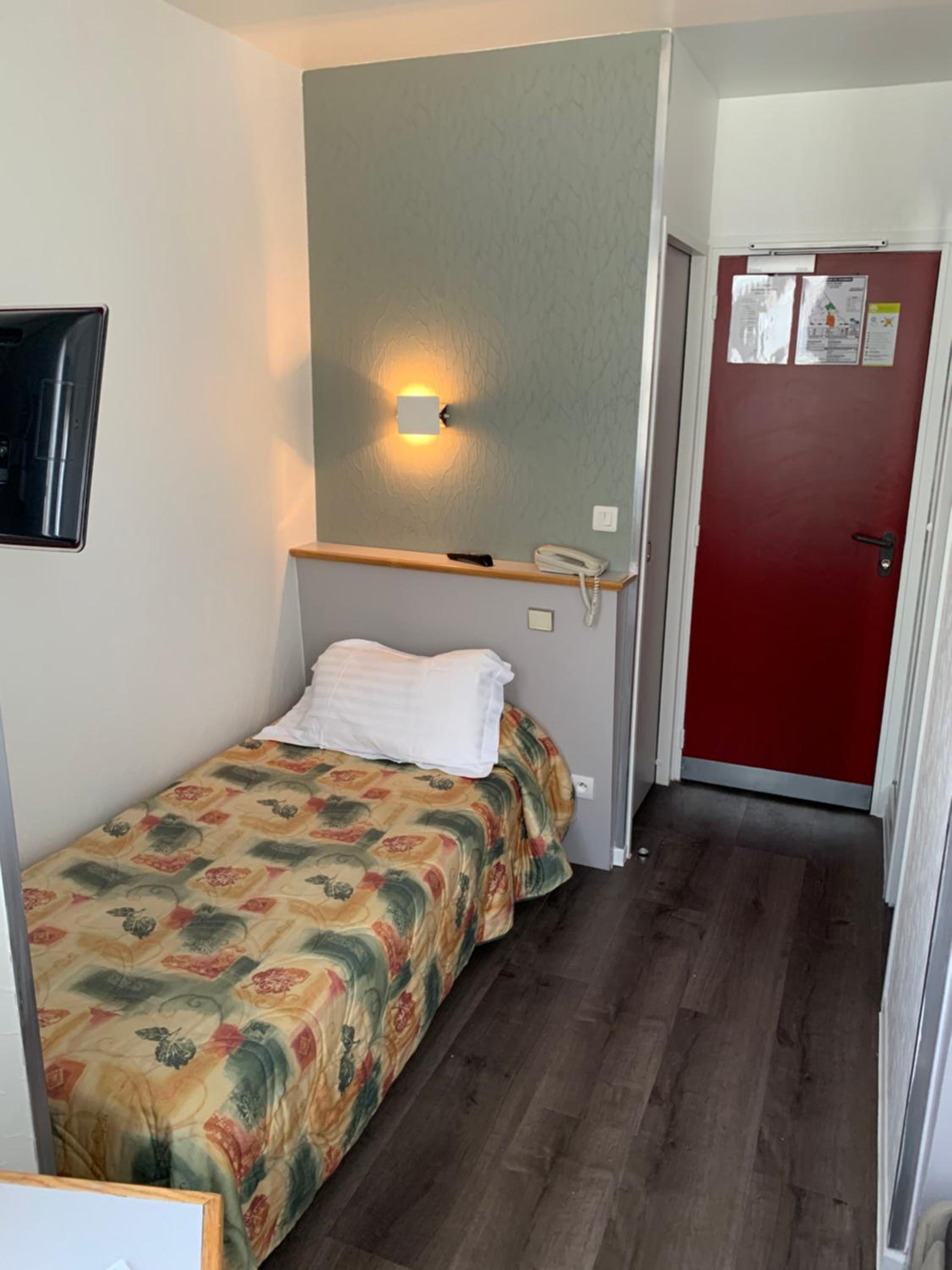 Single Room photo 1