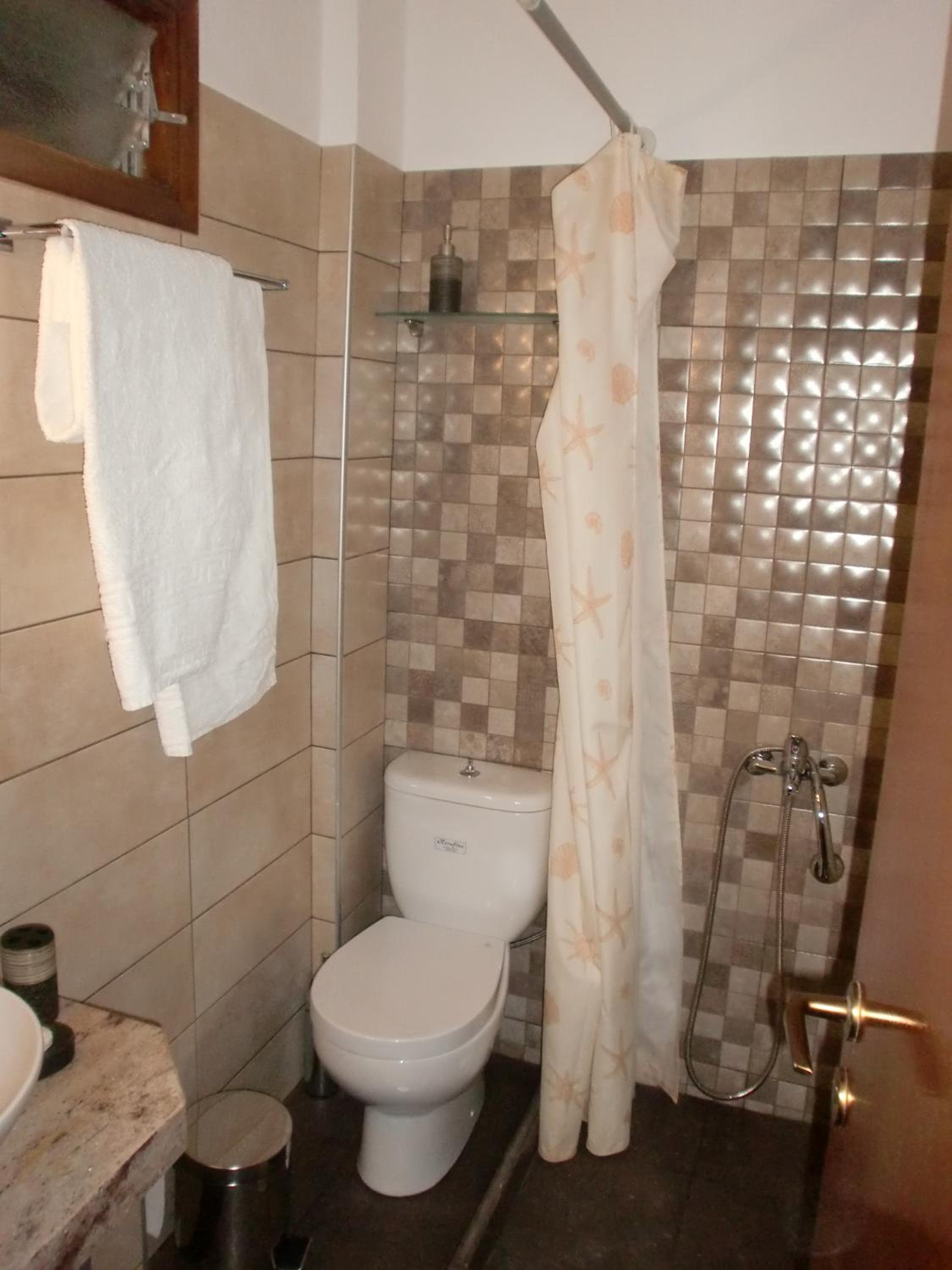 Single Room with Balcony photo 3