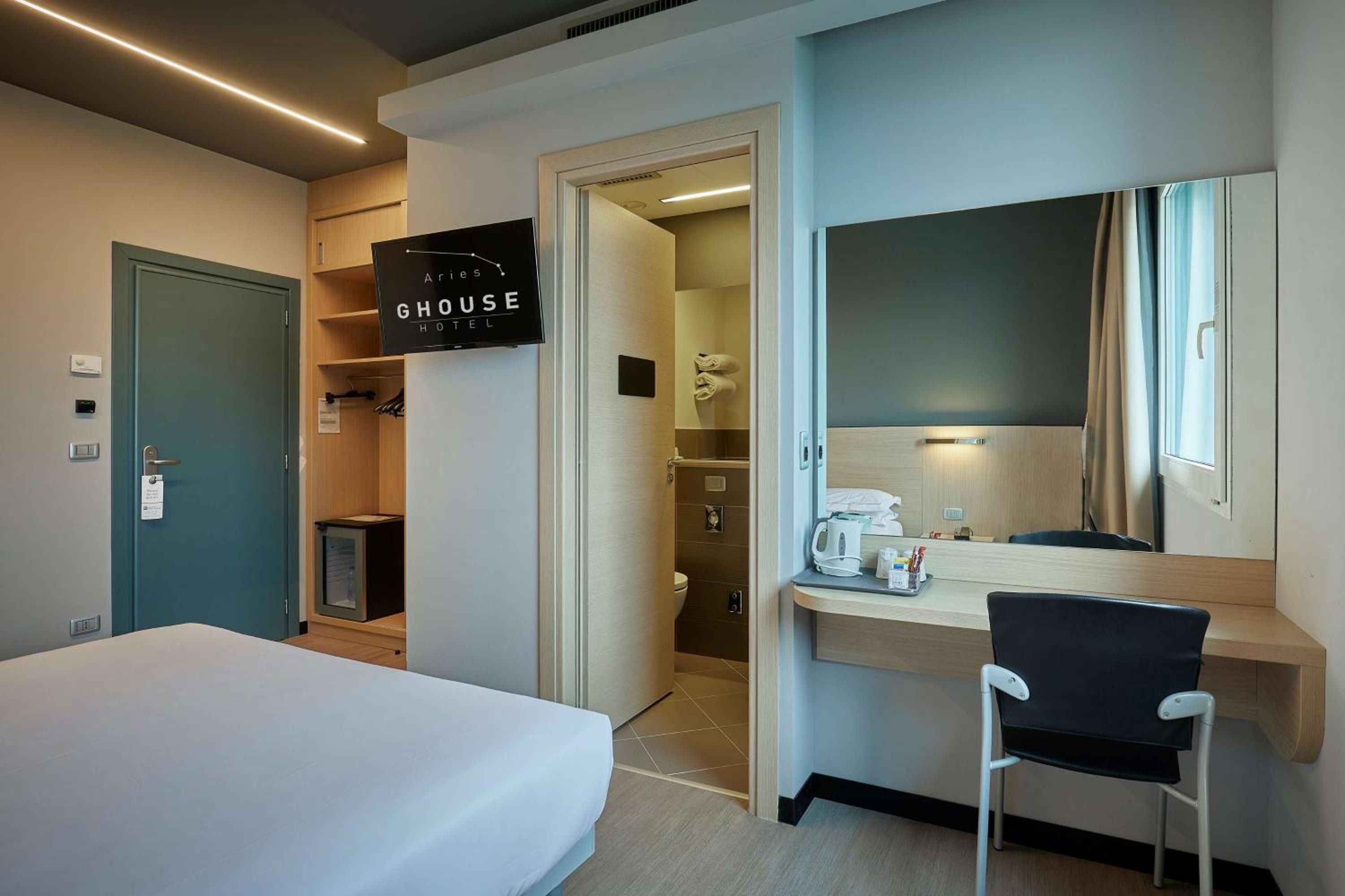 Comfort Double Or Twin Room photo 3
