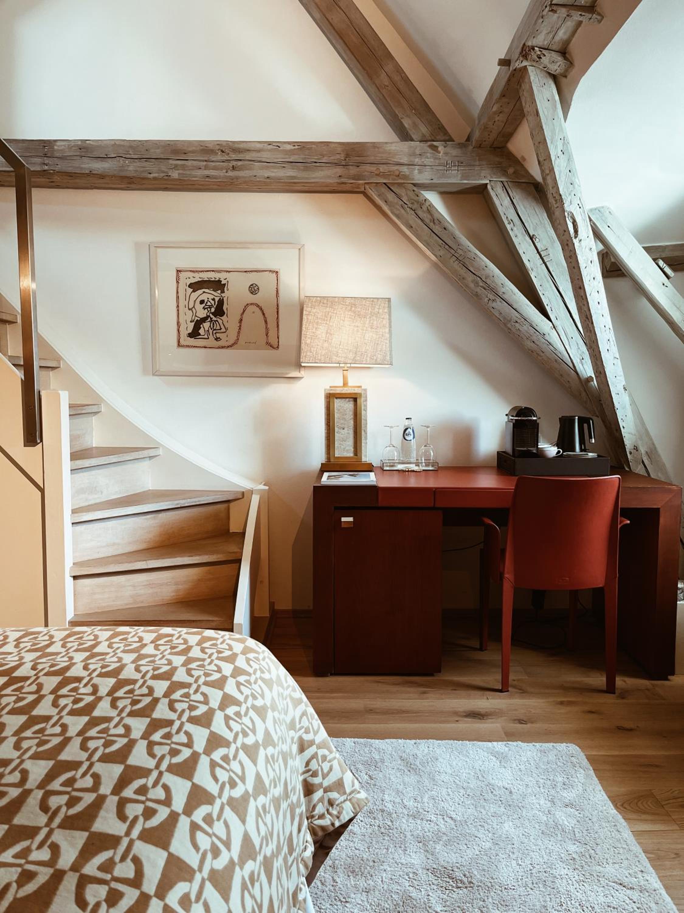 Junior Suite with Canal View