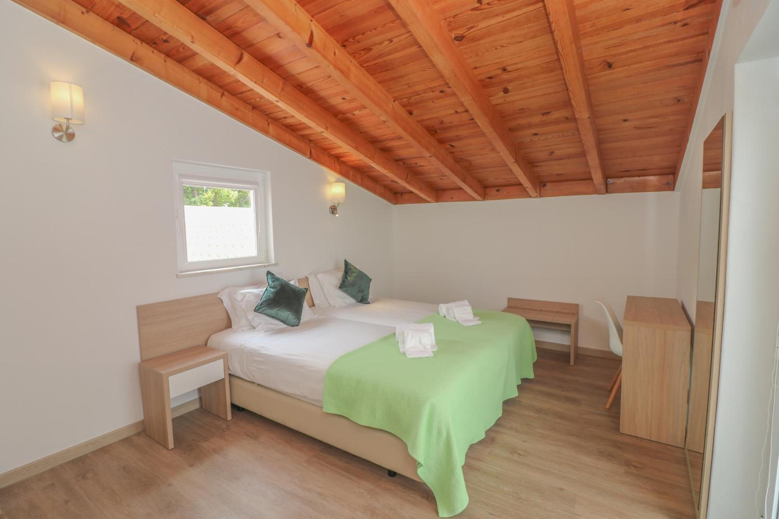 Triple Room with Private Bathroom