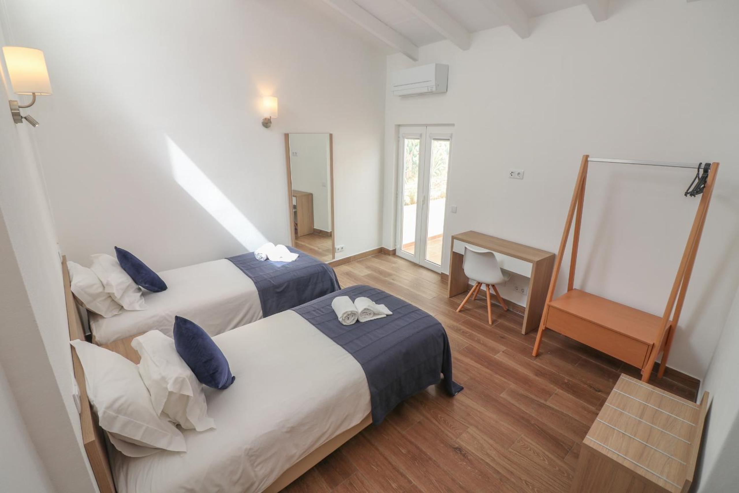 Twin Room with Private Bathroom