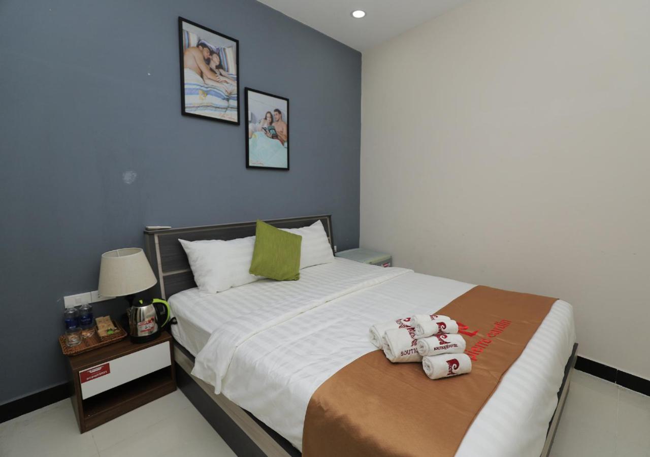 Double Room with Shared Bathroom