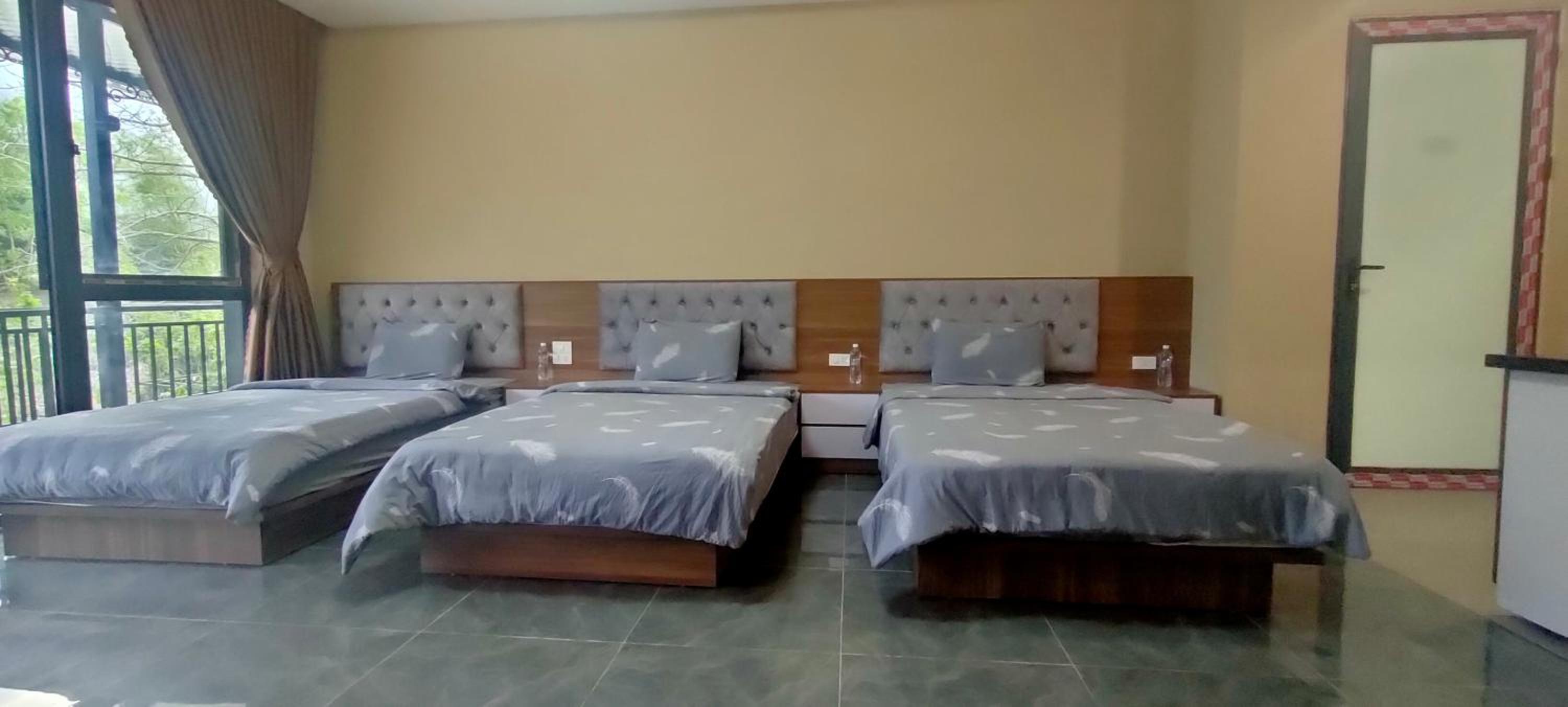 Standard Triple Room photo 2