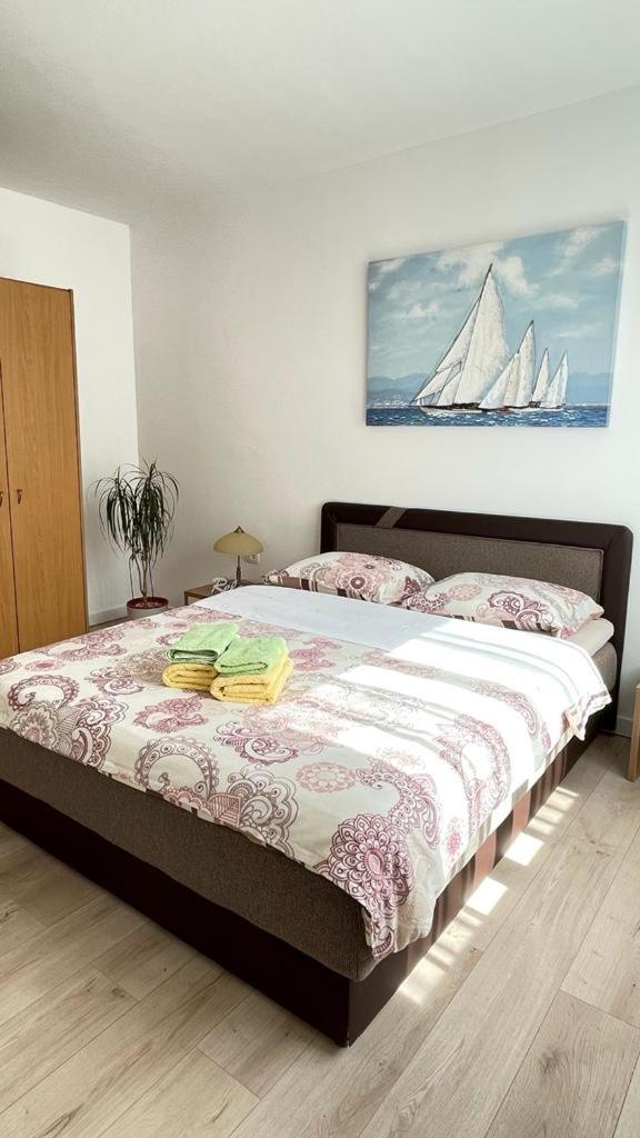 Apartment with Sea View - Photo 9