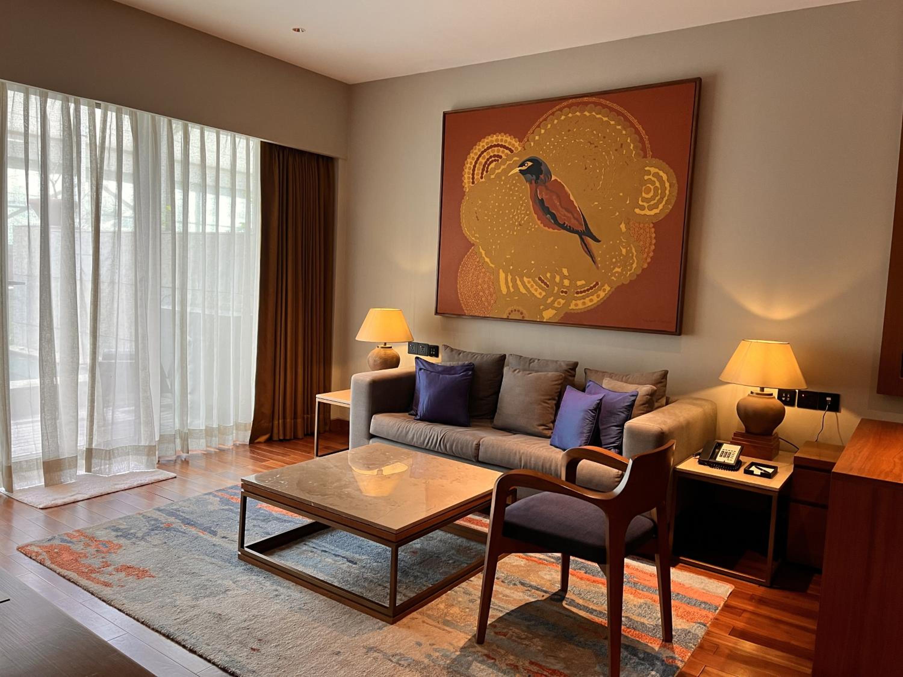 Luxury suite Jacuzzi with both way airport transfers, evening cocktail, 4 pcs of ironing non-cumulative basis