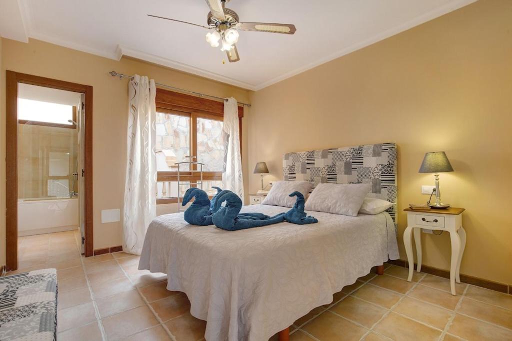 Casa de cuatro habitaciones