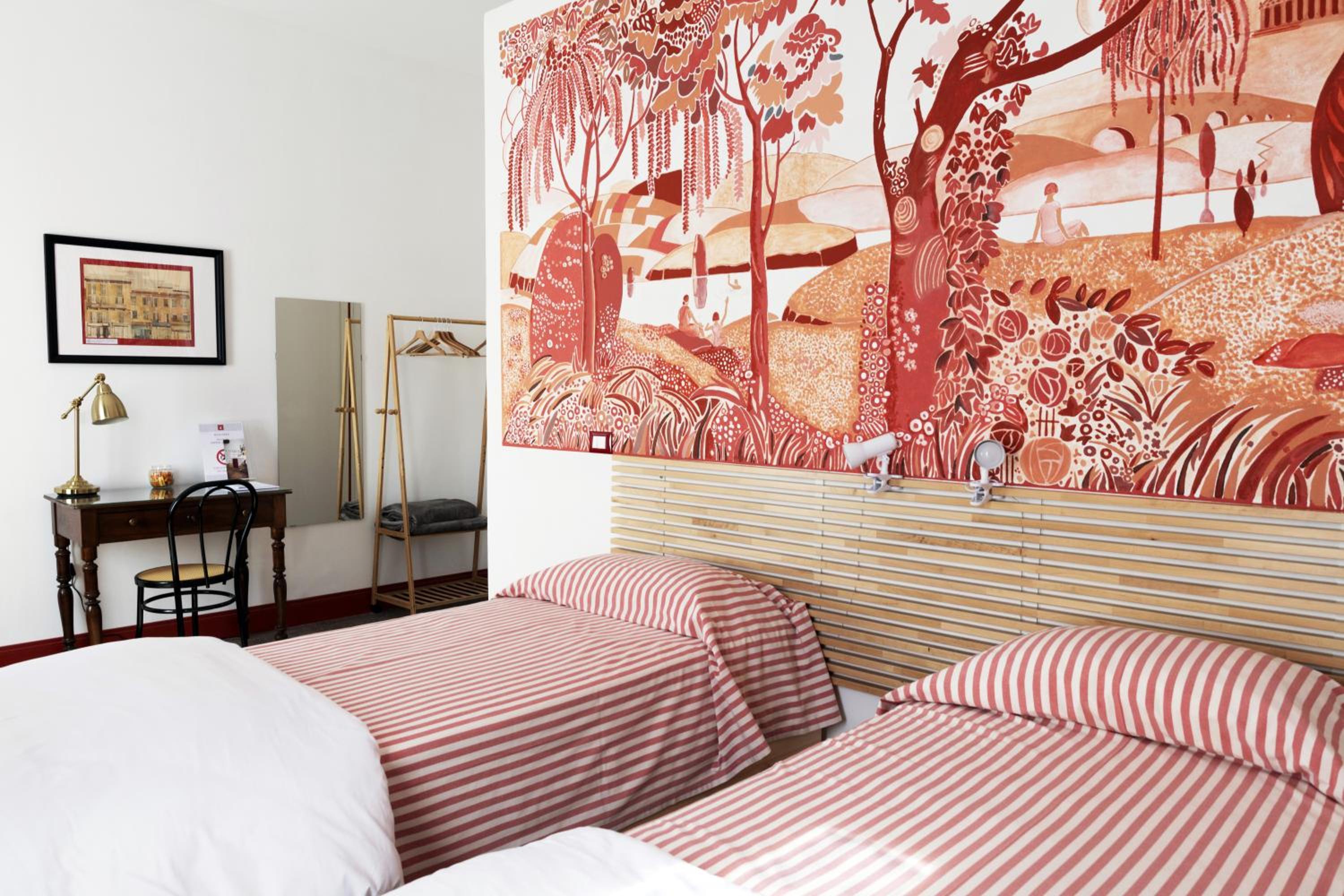 Superior Double or Twin Room - Photo 1