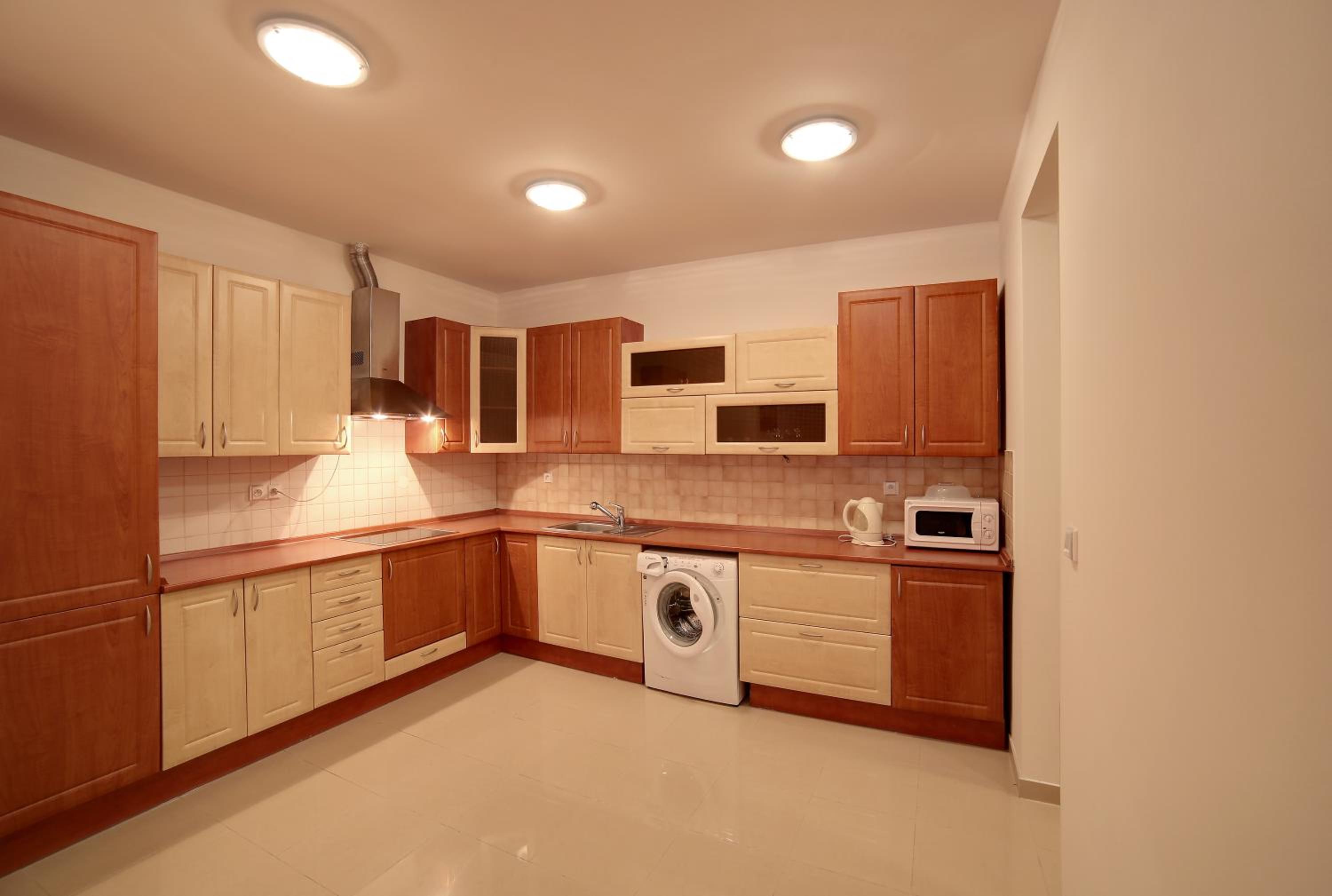 Apartment (4 Adults) photo 3