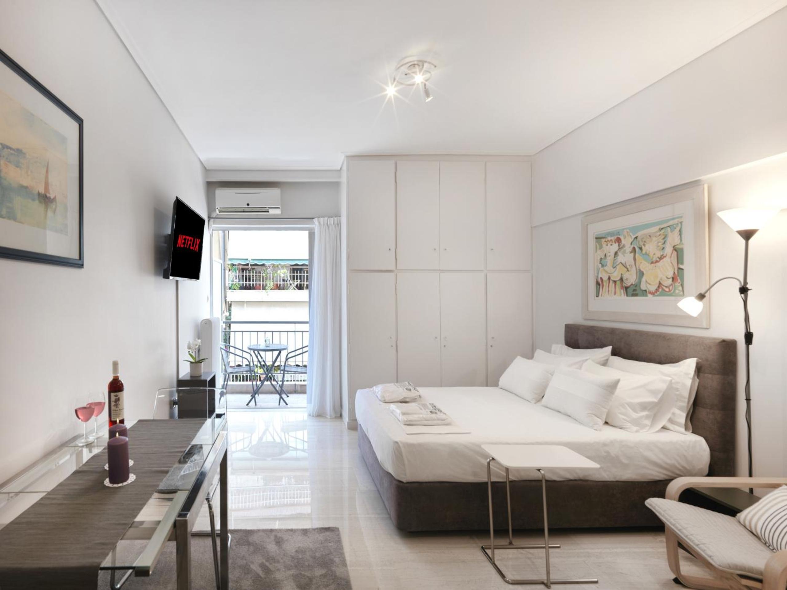 Studio with Balcony