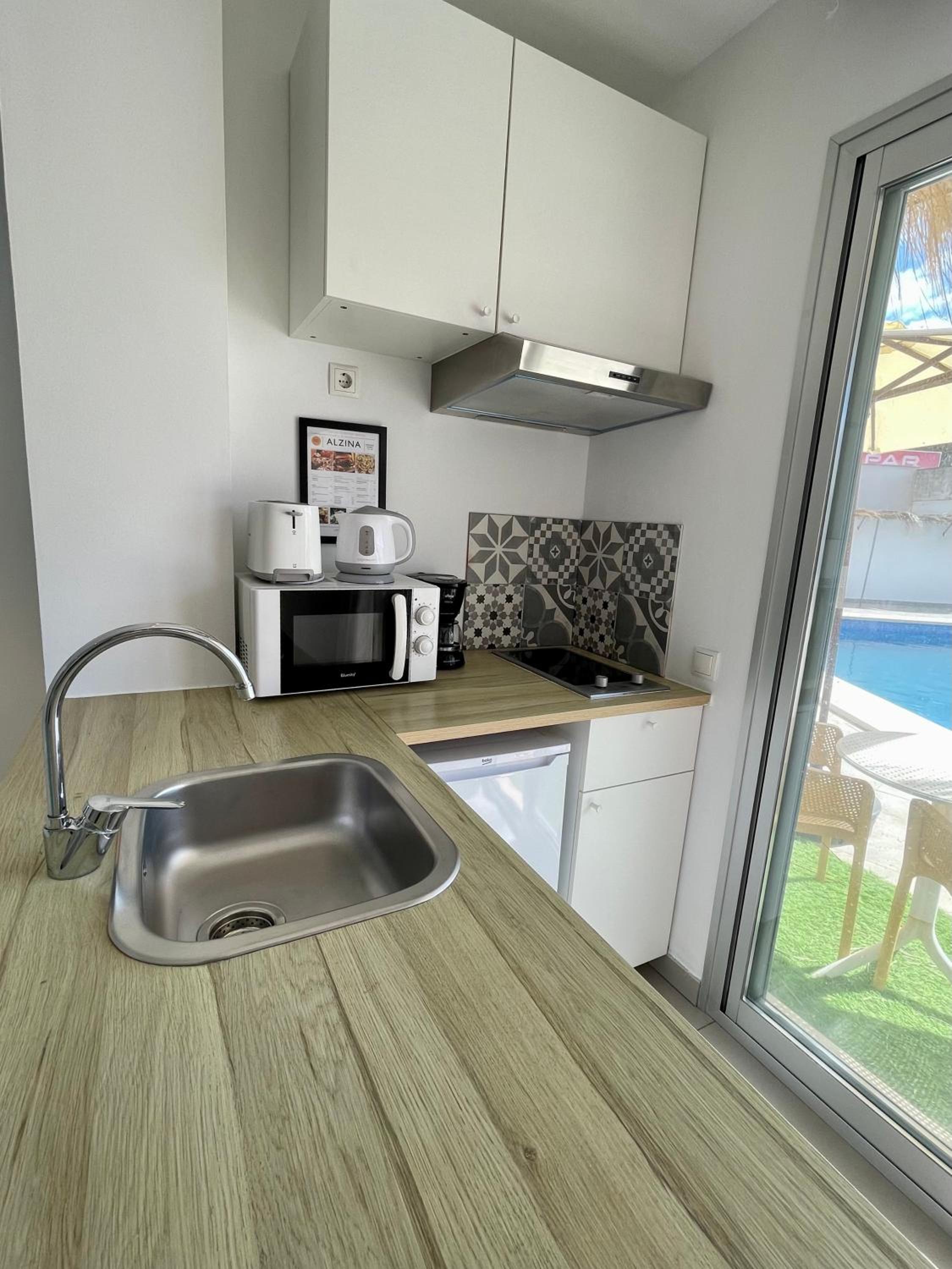 Studio Apartment (2 Adults) photo 3