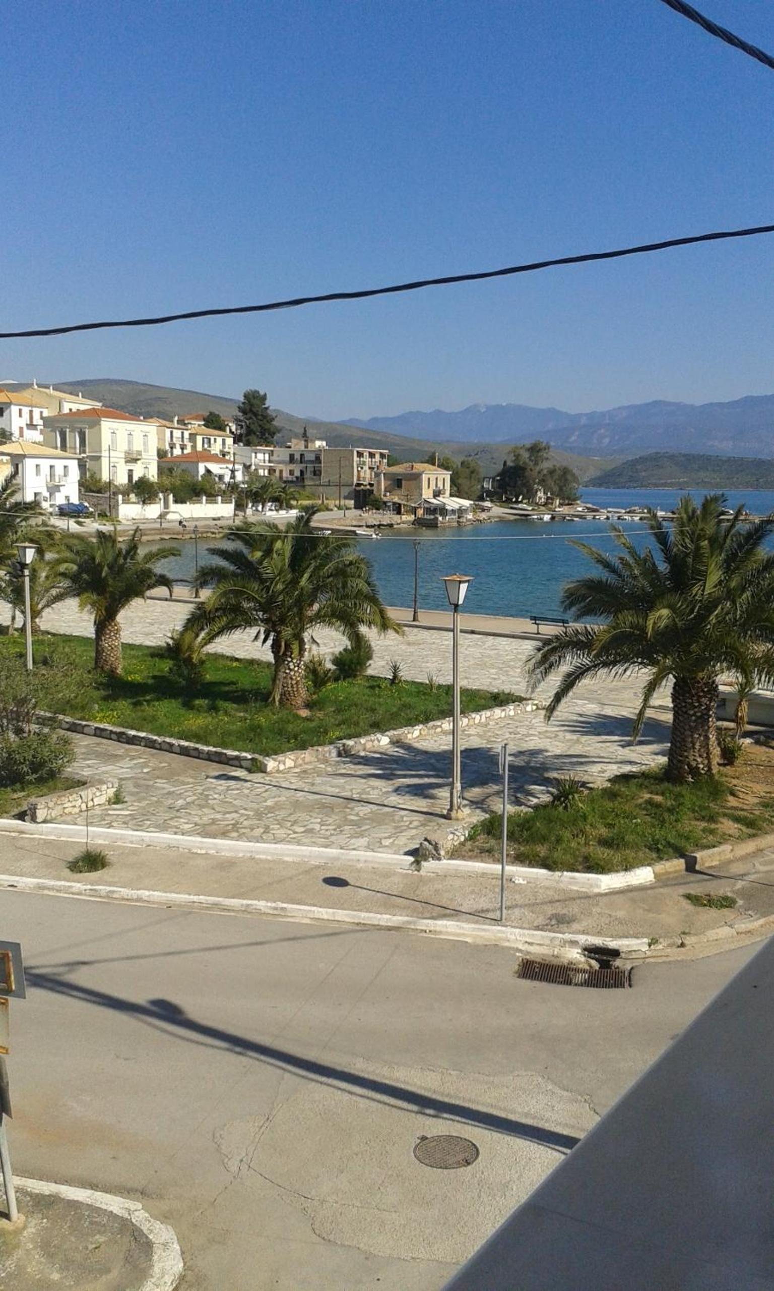 Double Room with Sea View - Photo 13