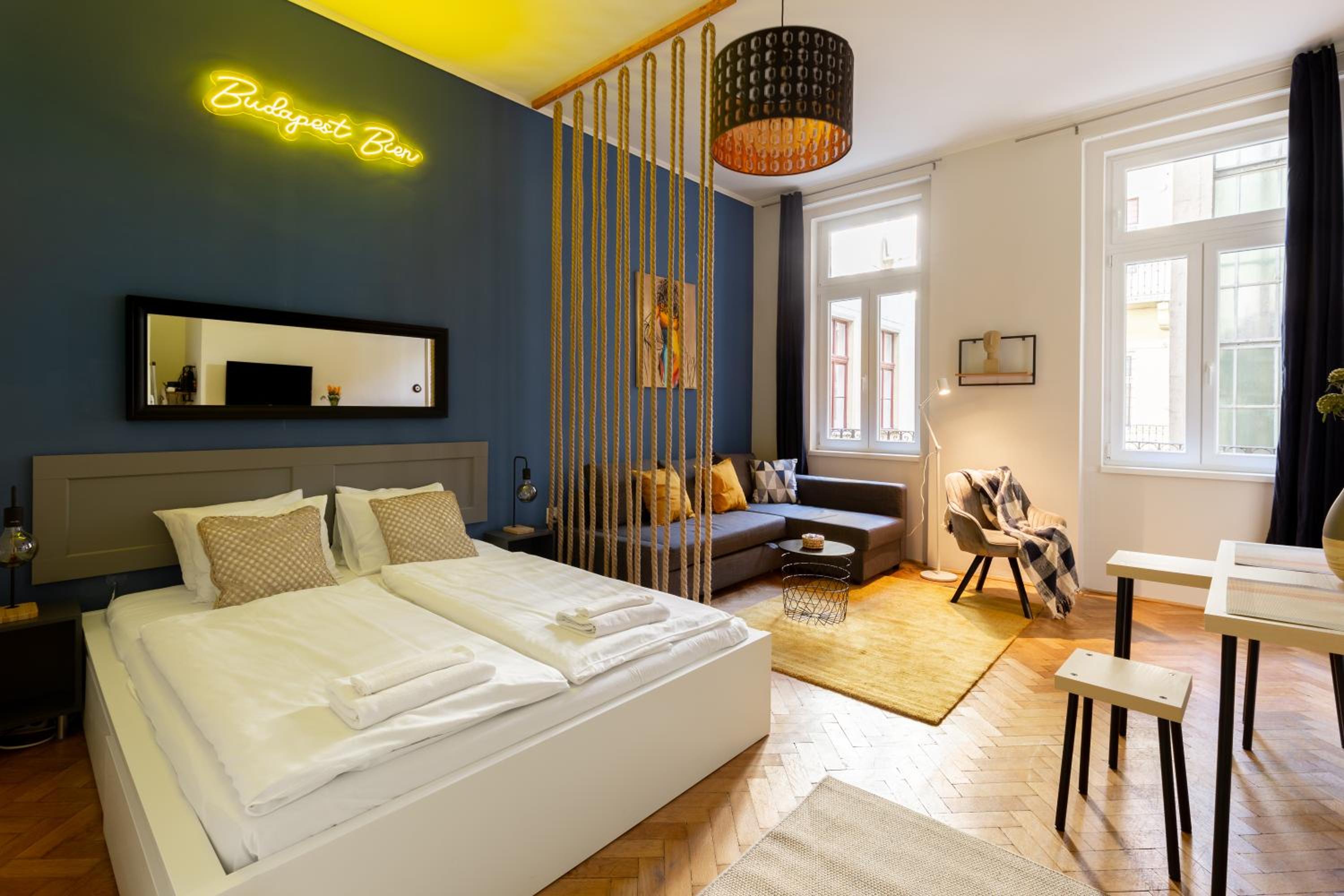 One-Bedroom Apartment - Photo 26