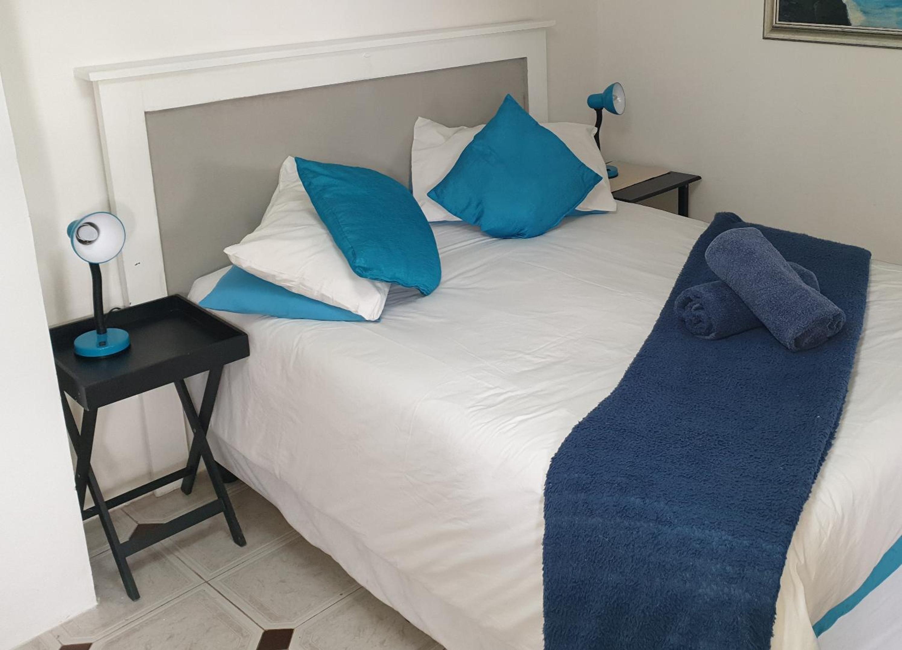 Standard Queen Room photo 1
