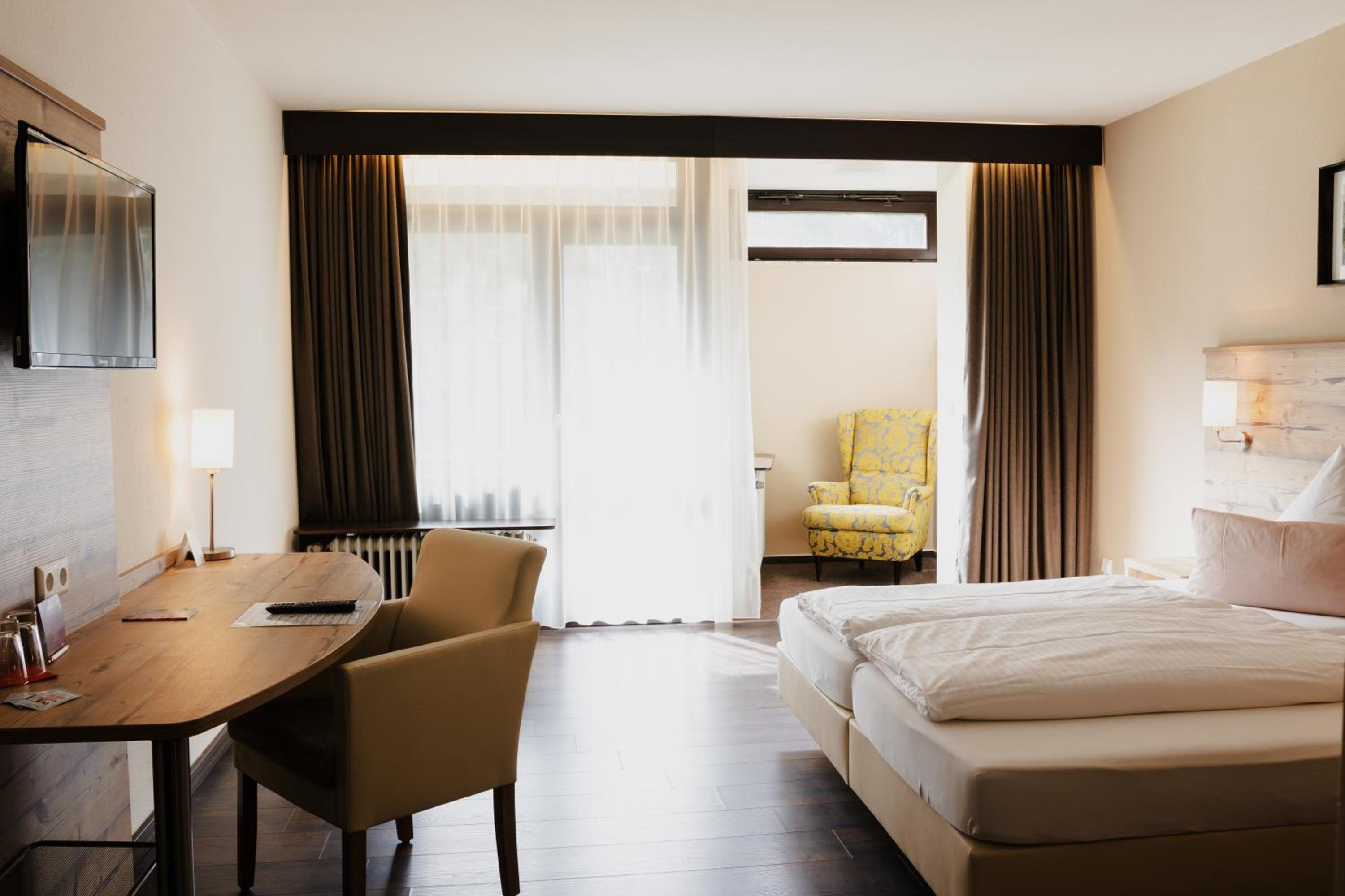 Deluxe Double Room photo 2