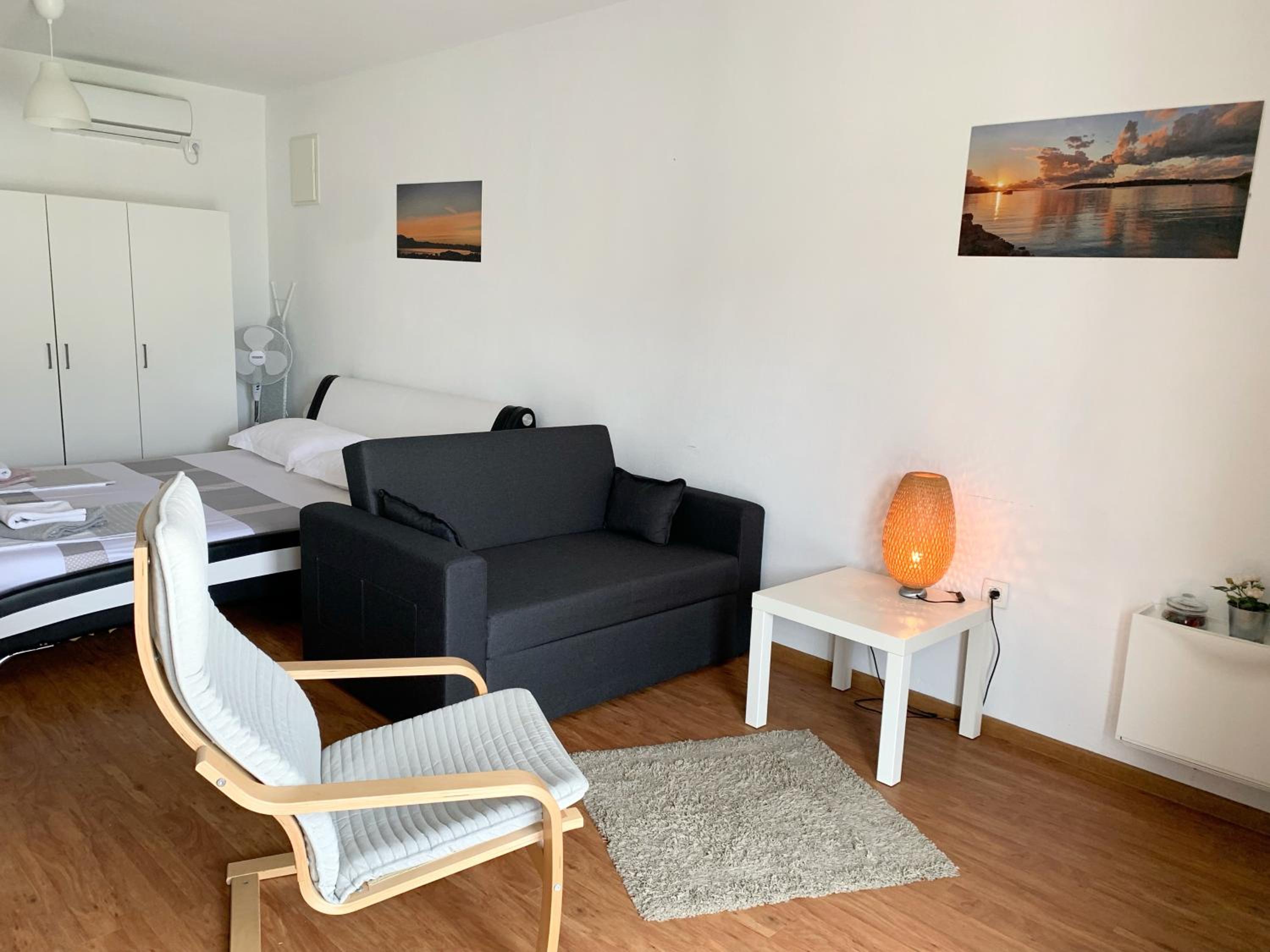 Studio Apartment - Ground Floor photo 1