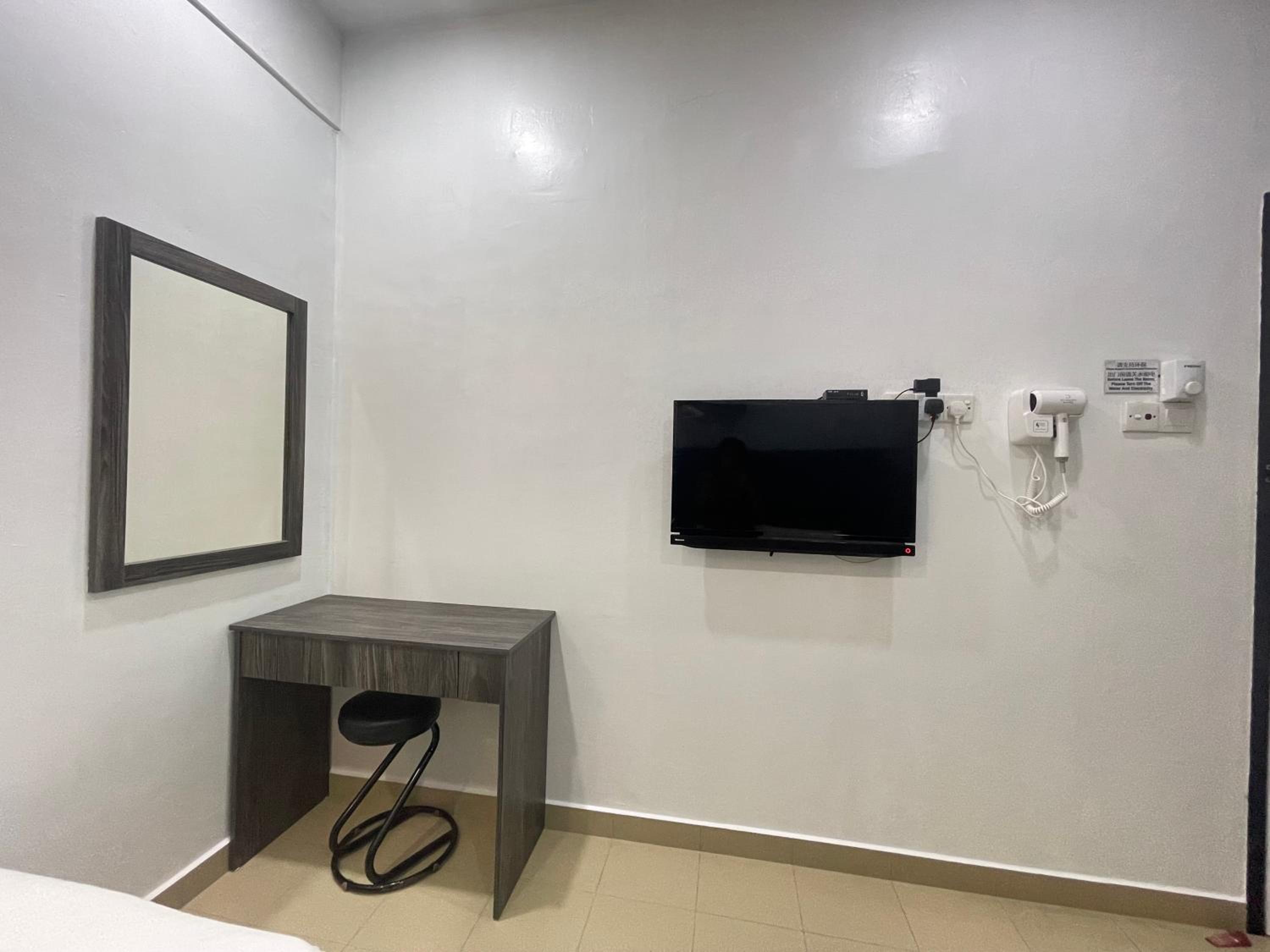 Double Room with Private Bathroom photo 1