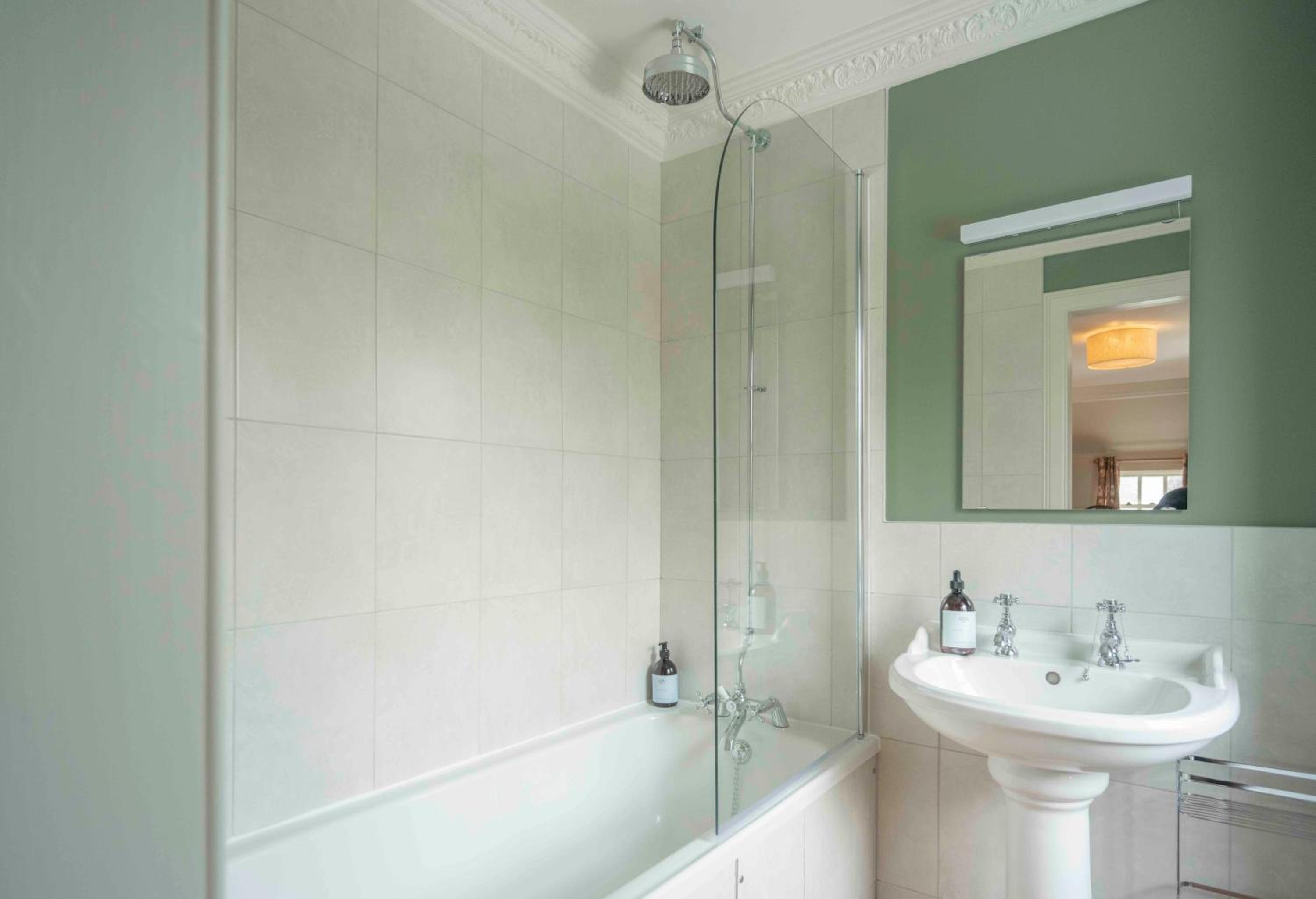 Superior King Room photo 2