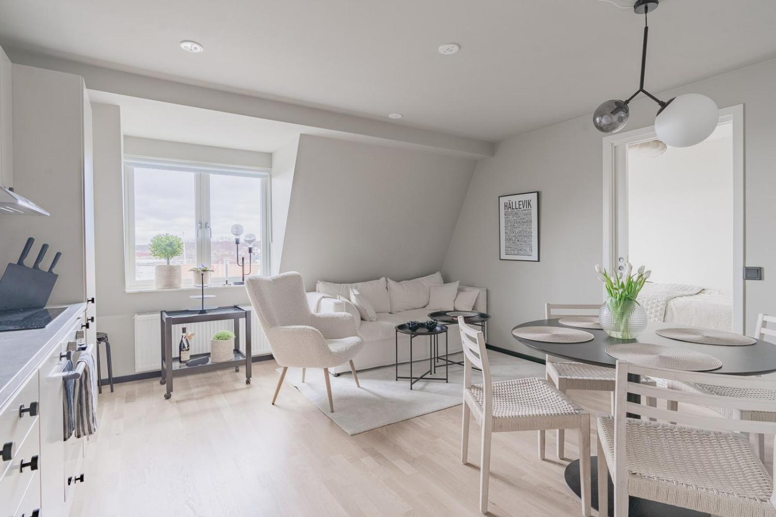 Apartment with Sea View - Photo 8