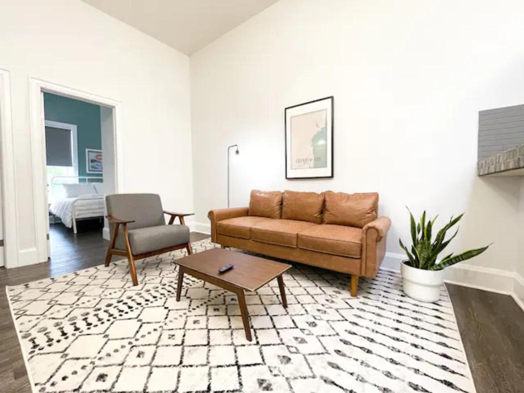Two-Bedroom Suite photo 2