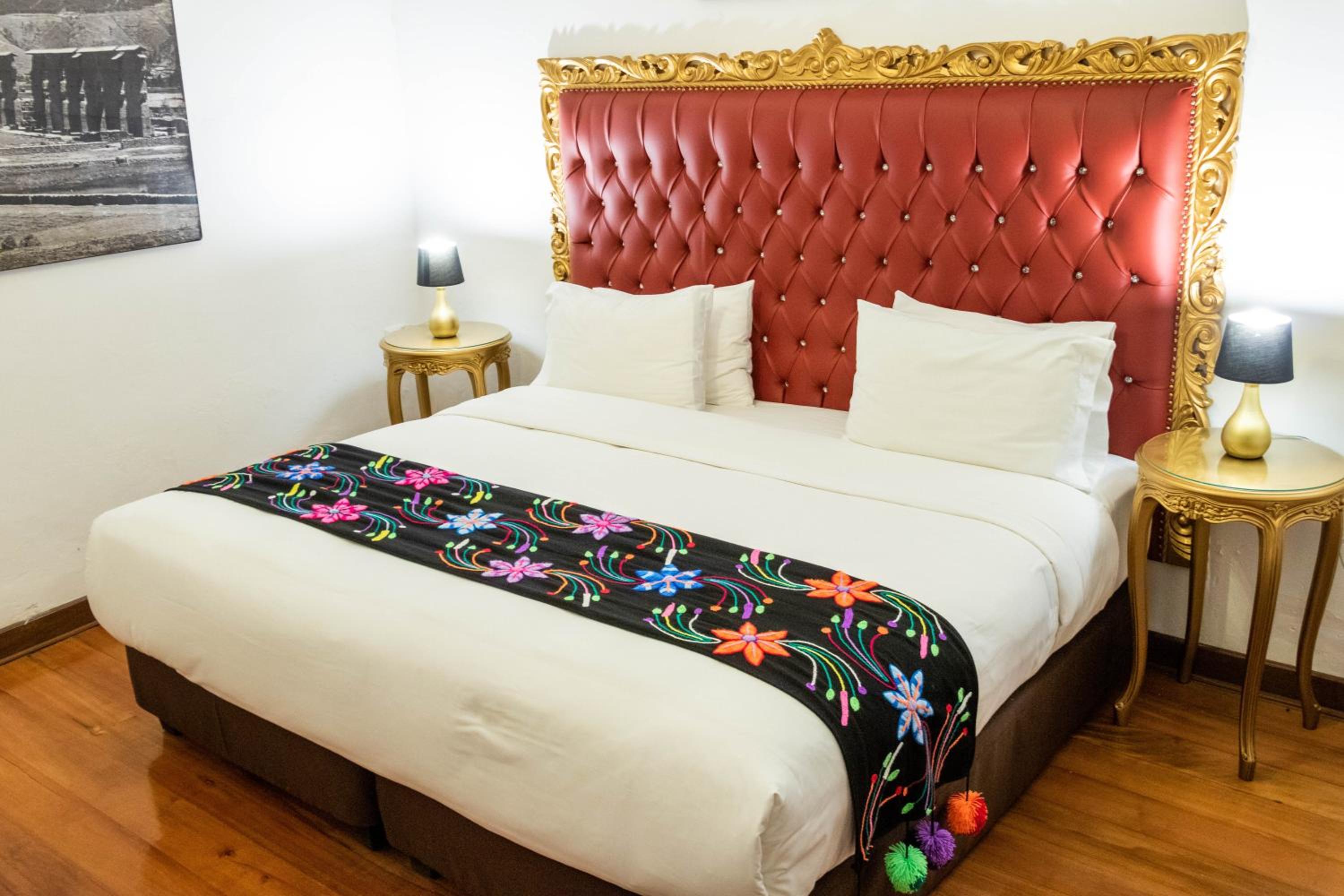 Queen Room with Spa Bath photo 1