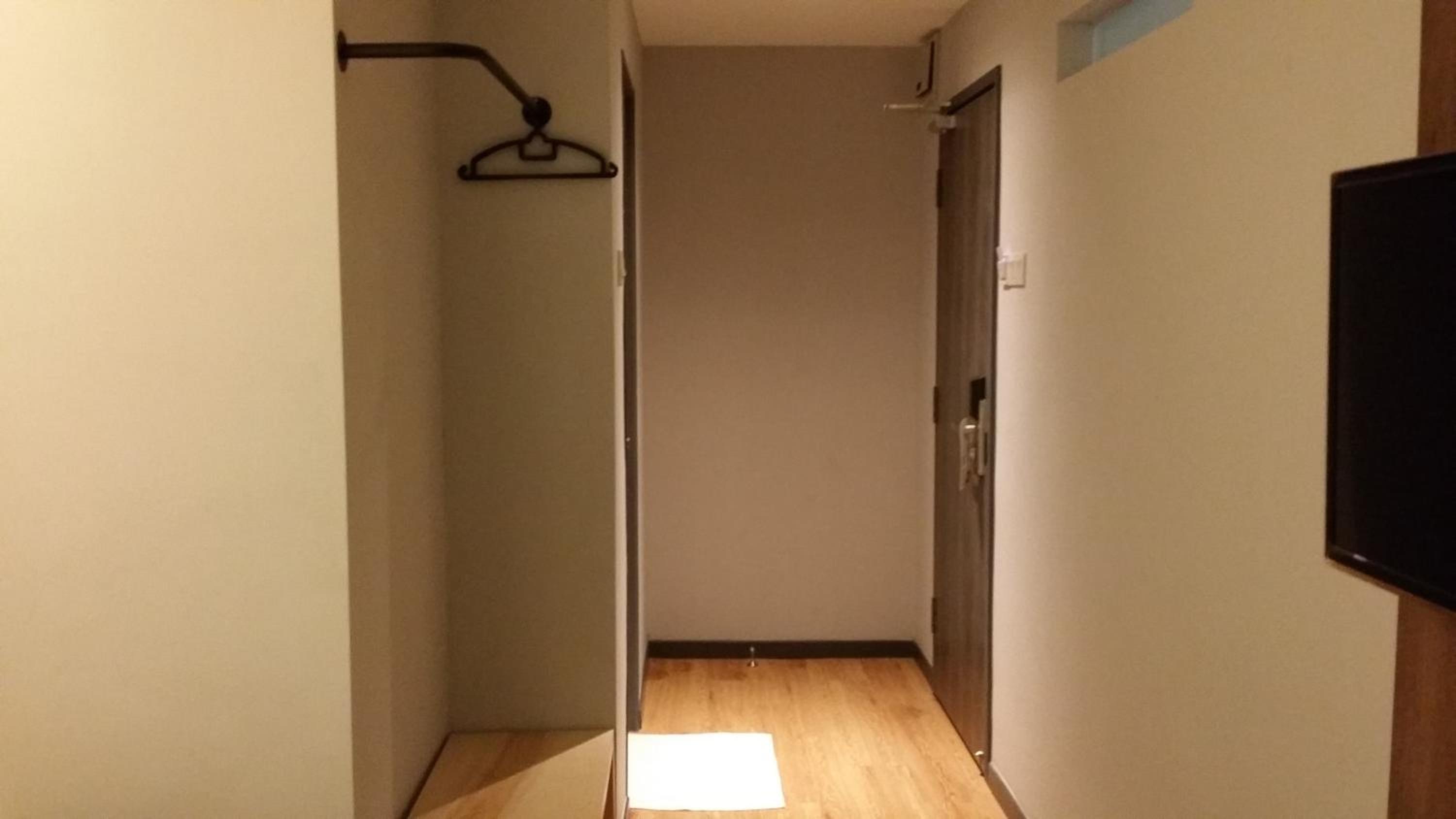 Deluxe Twin Room photo 3