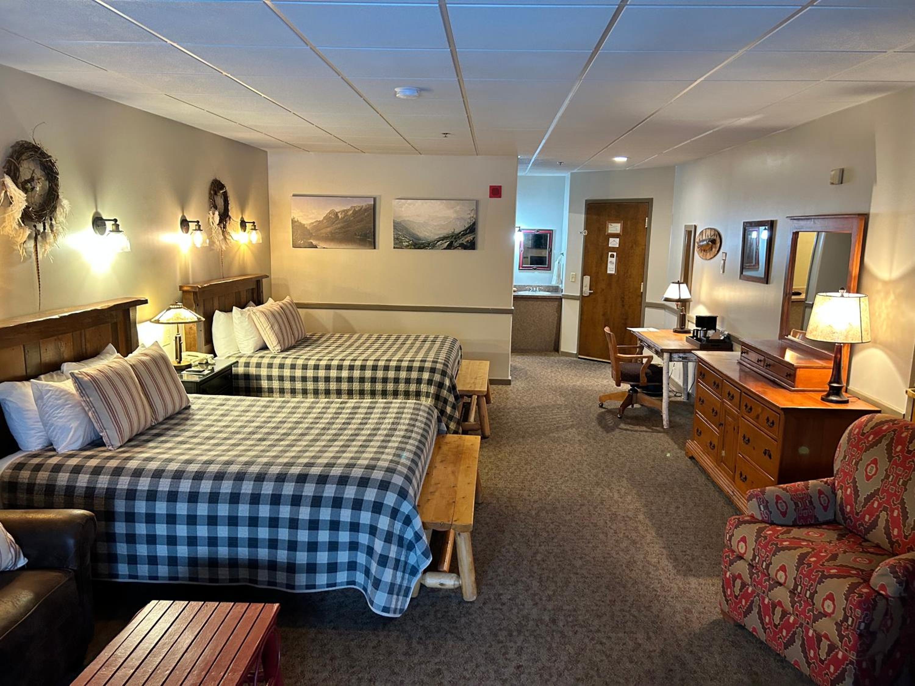 Deluxe Queen Room photo 2