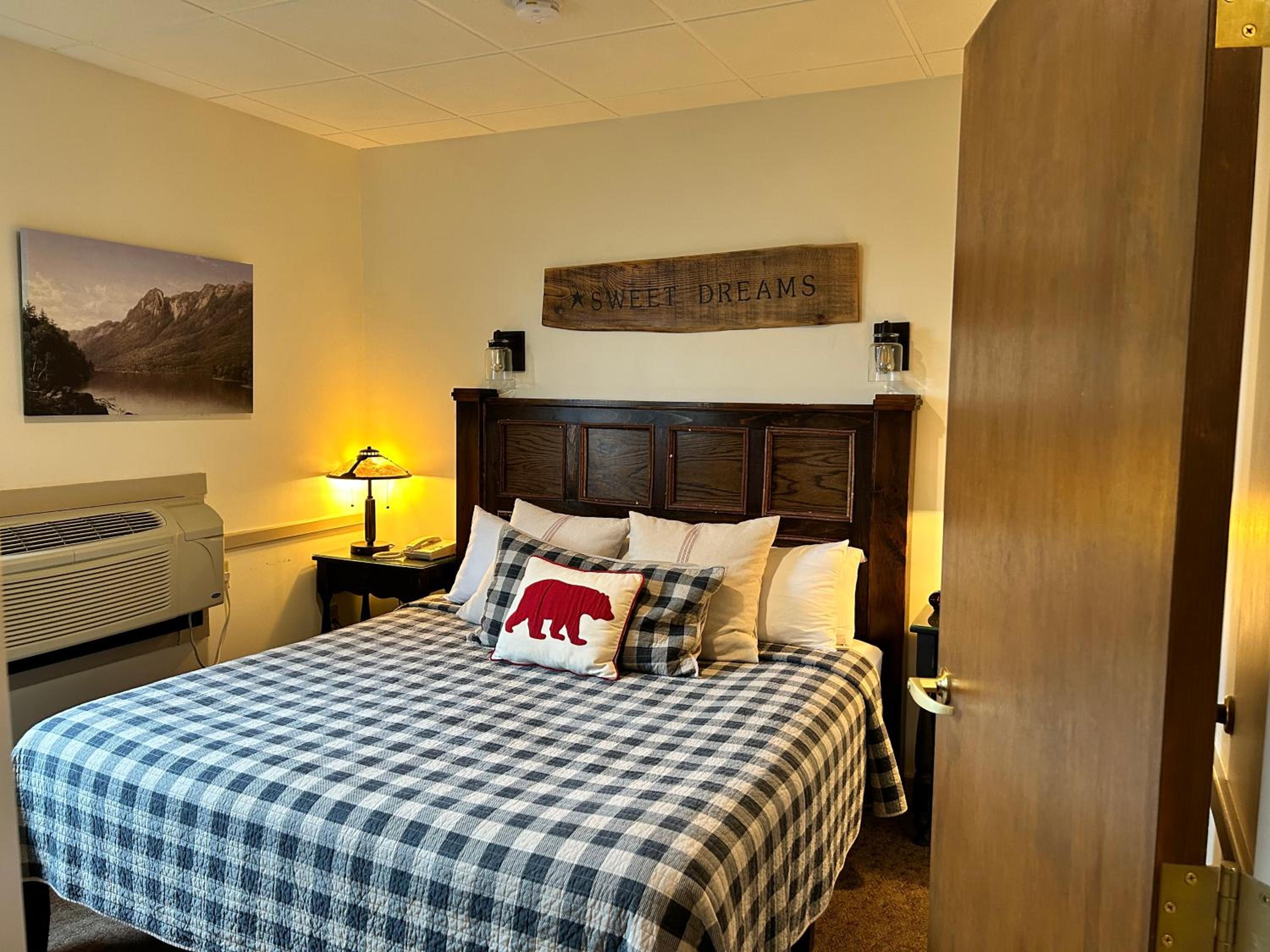 Two-Bedroom Suite photo 1