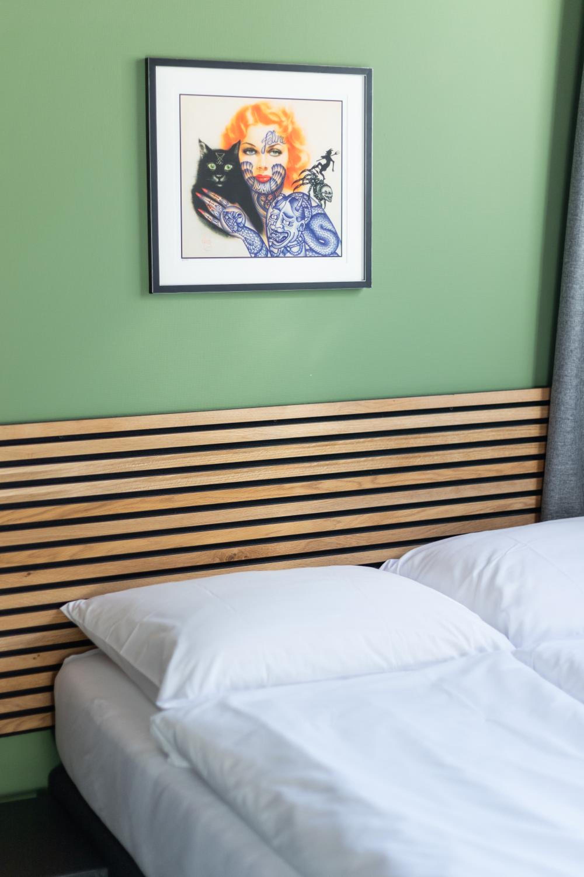 Small Double Room photo 1
