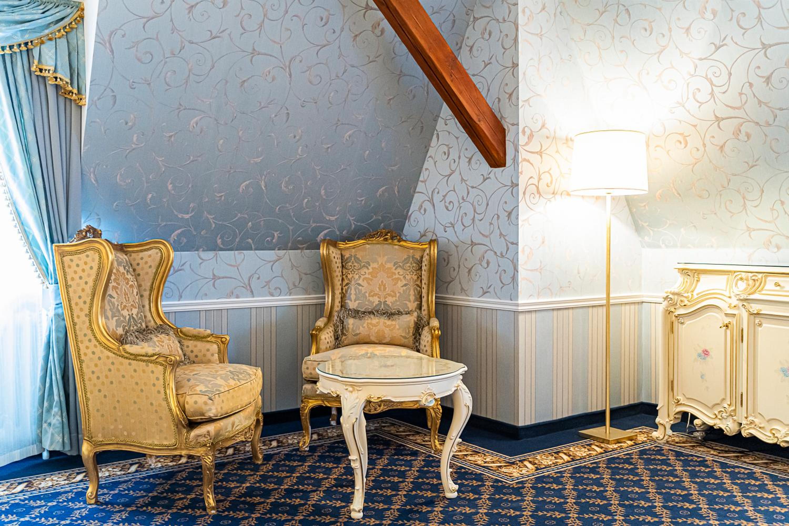 Deluxe Suite - Photo 4