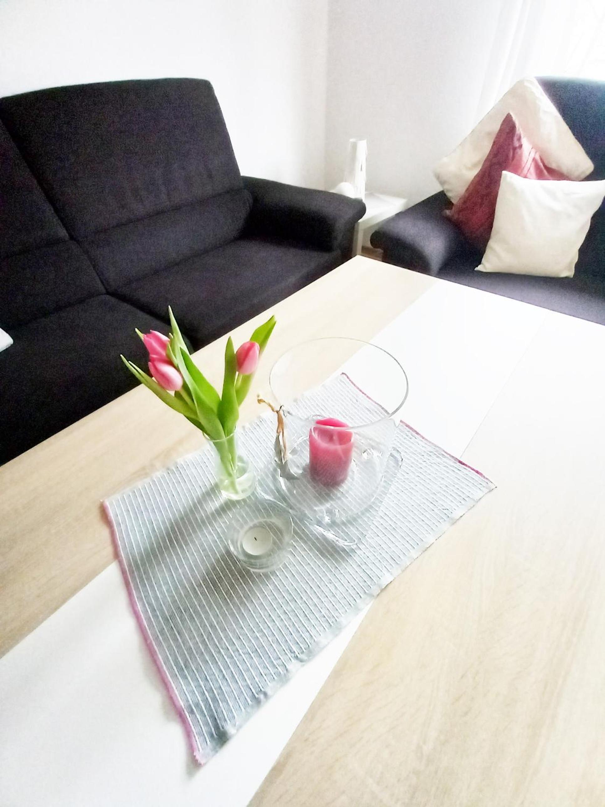 Apartment photo 2