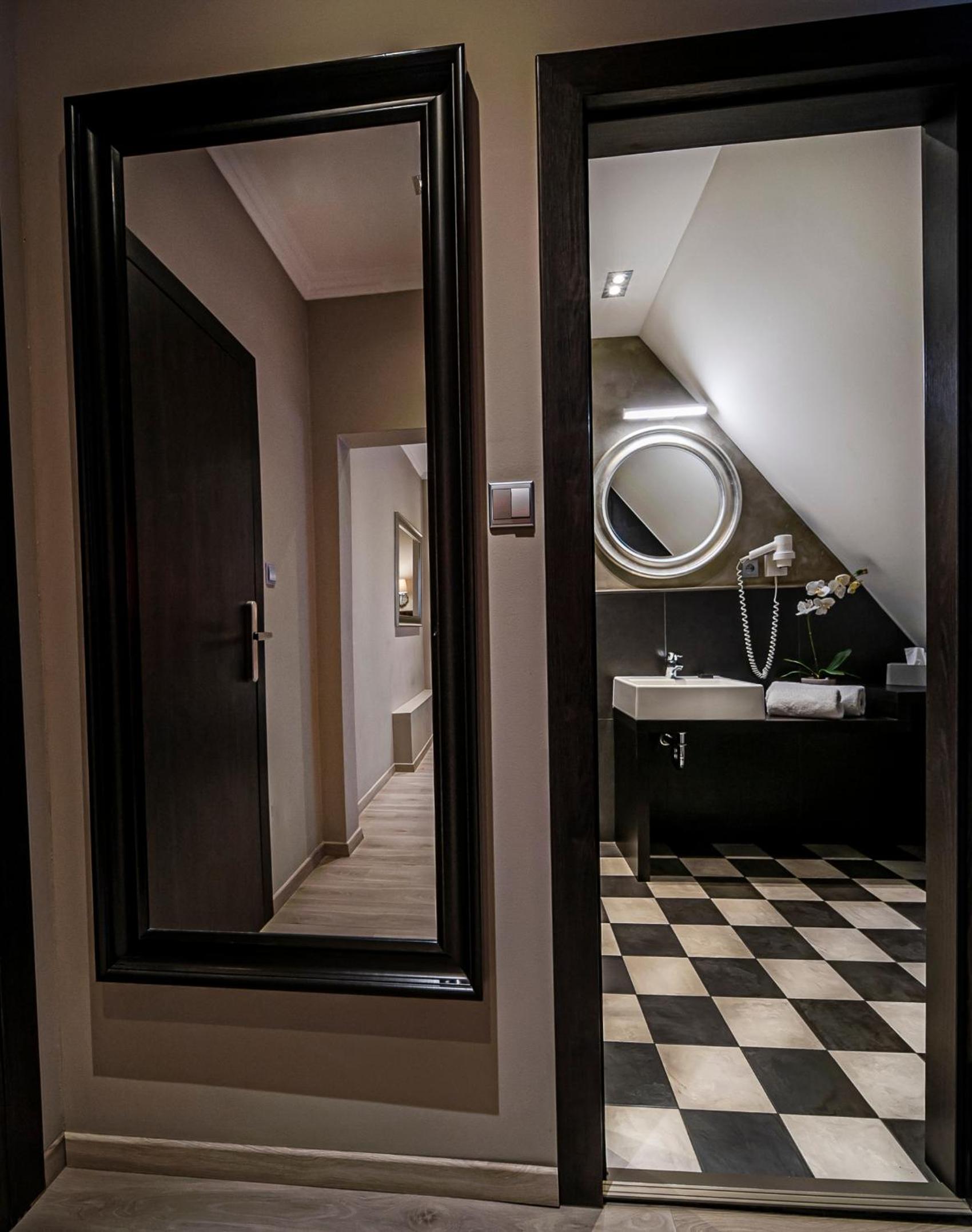 Premium Room - Photo 2
