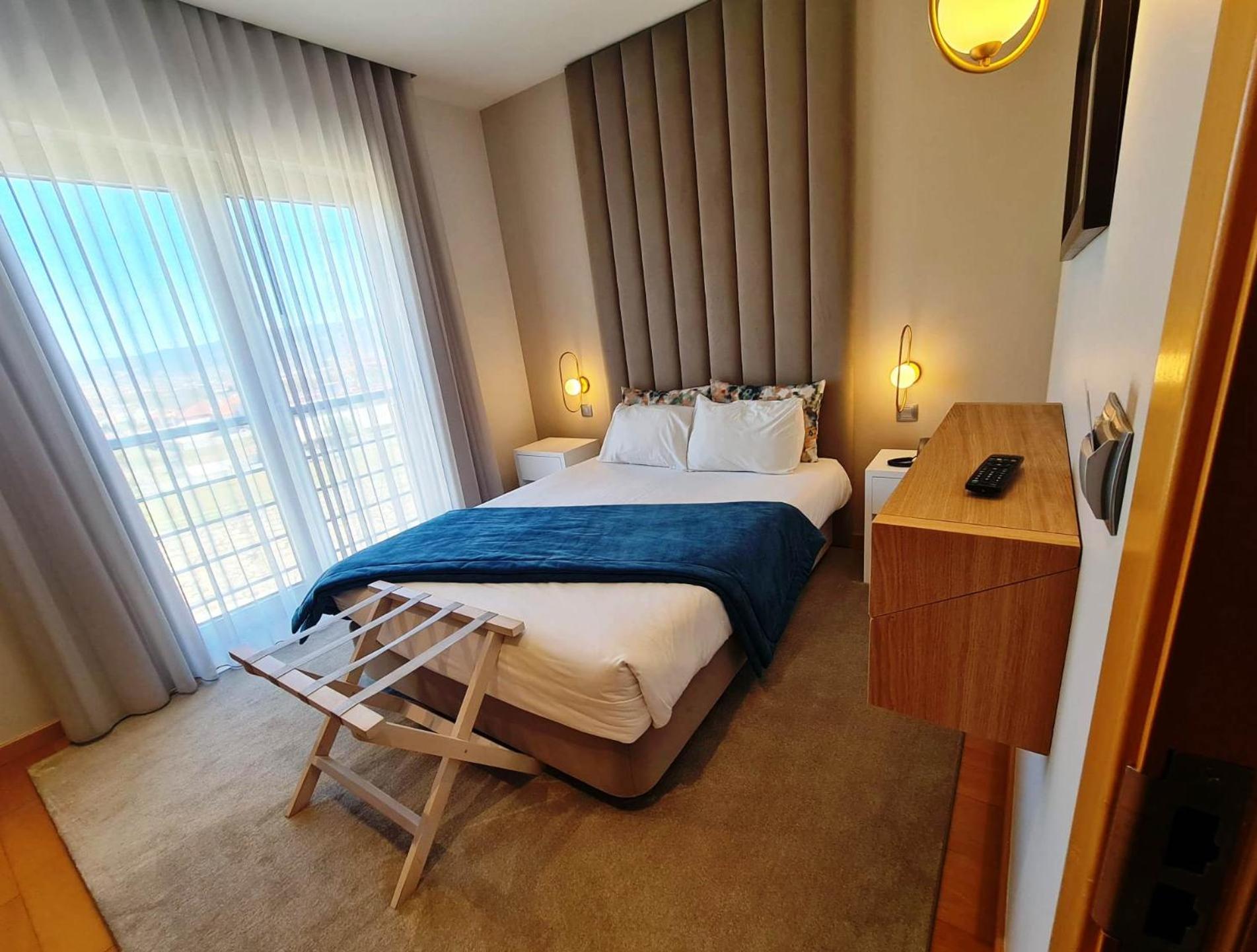 Double Room - Photo 15