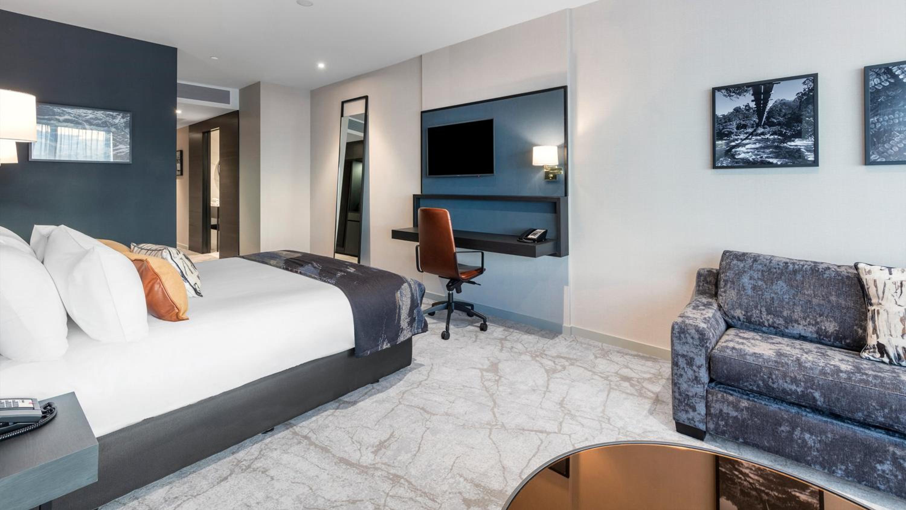 Junior King Suite with Living Area