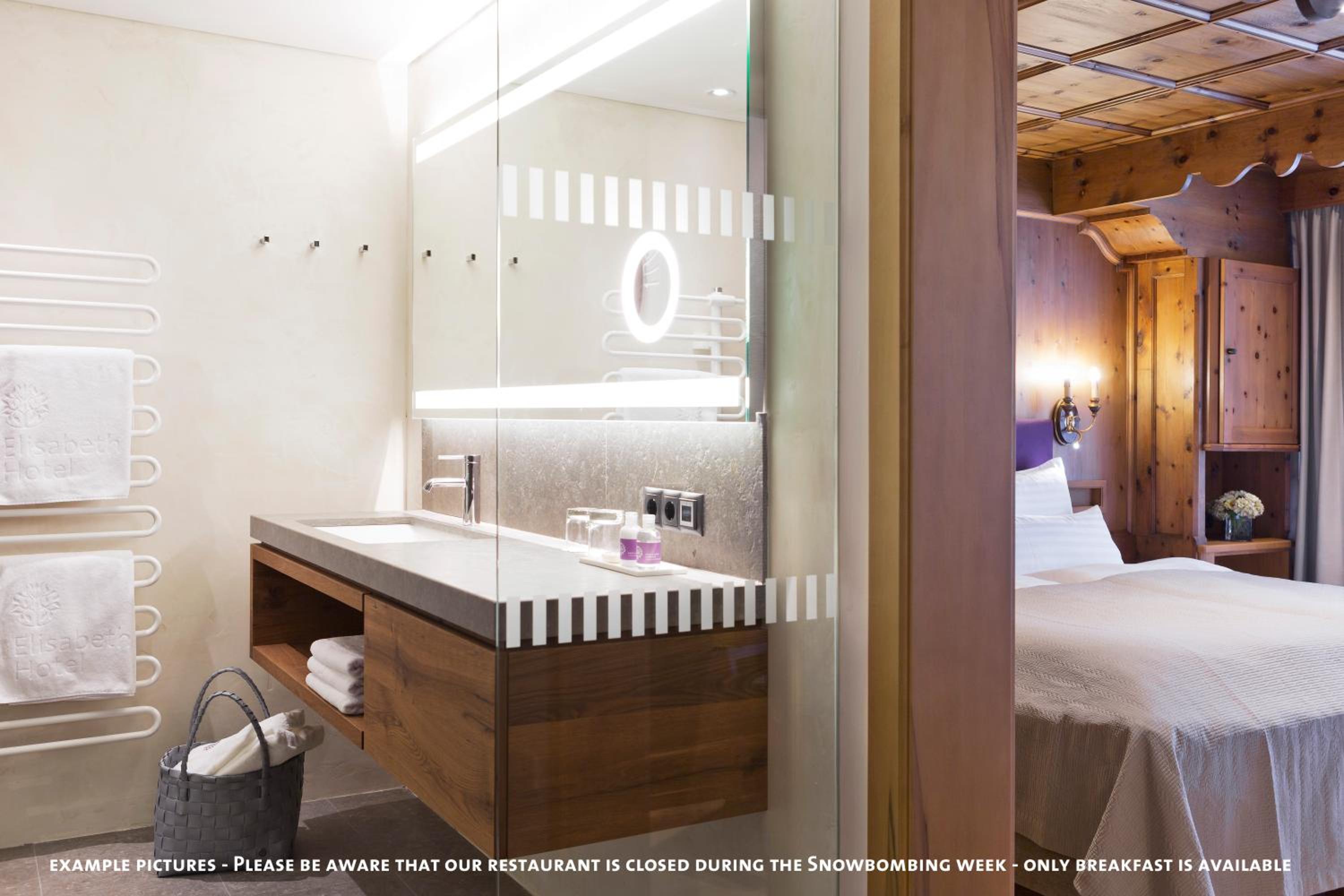 Budget Double Room - breakfast only - Snowbombing Special photo 3