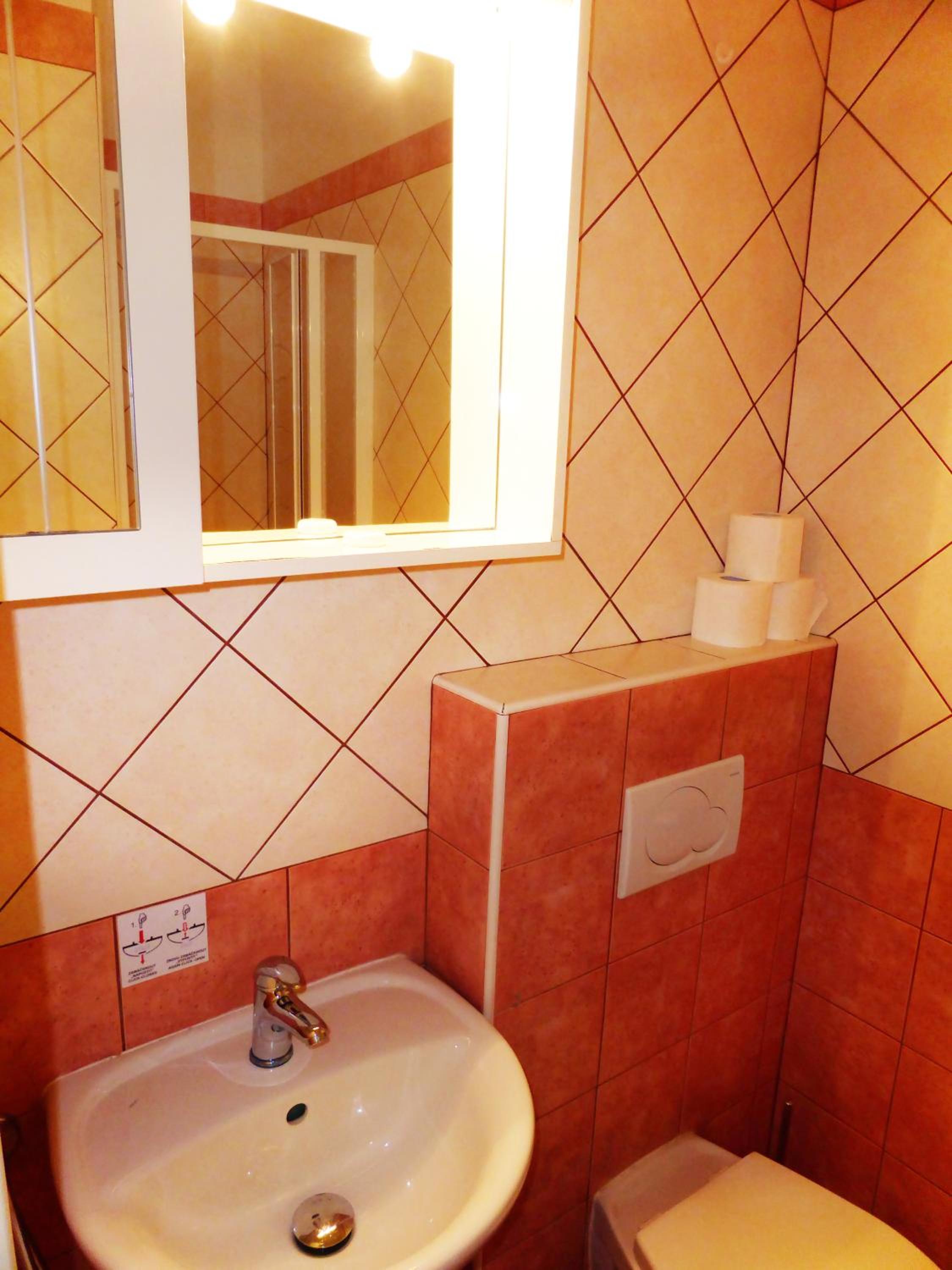 Single Room with Extra Bed photo 2