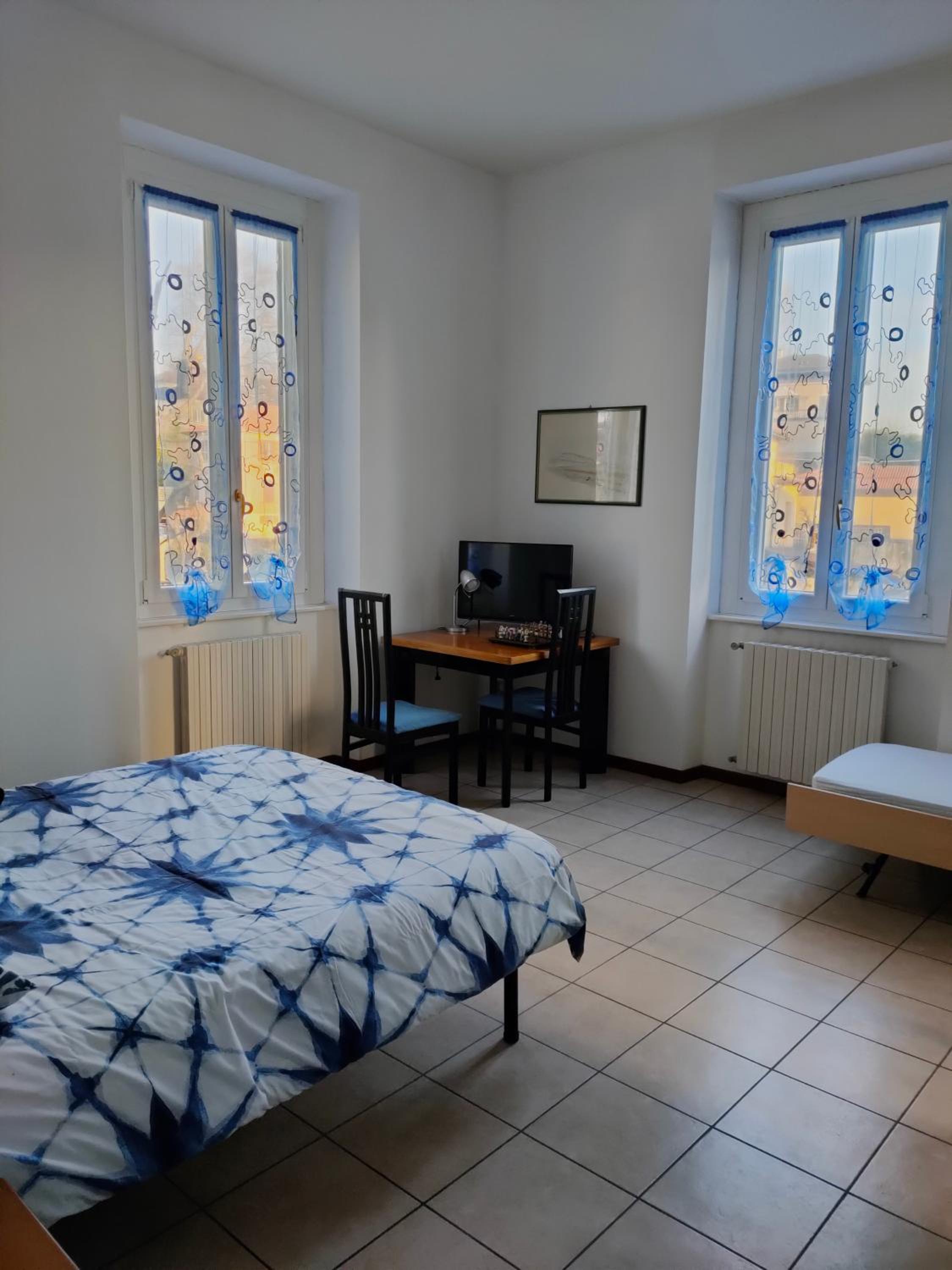 Deluxe Double Room (2 Adults + 1 Child) photo 3