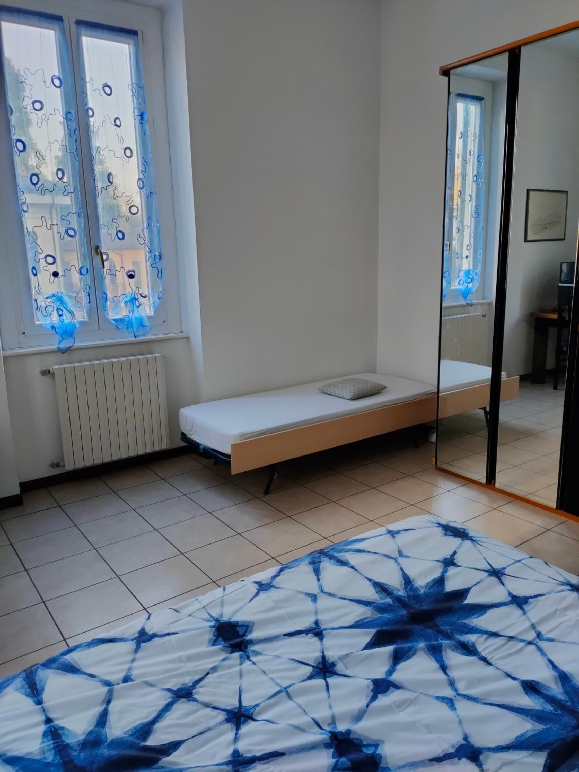 Deluxe Double Room (2 Adults + 1 Child) photo 2