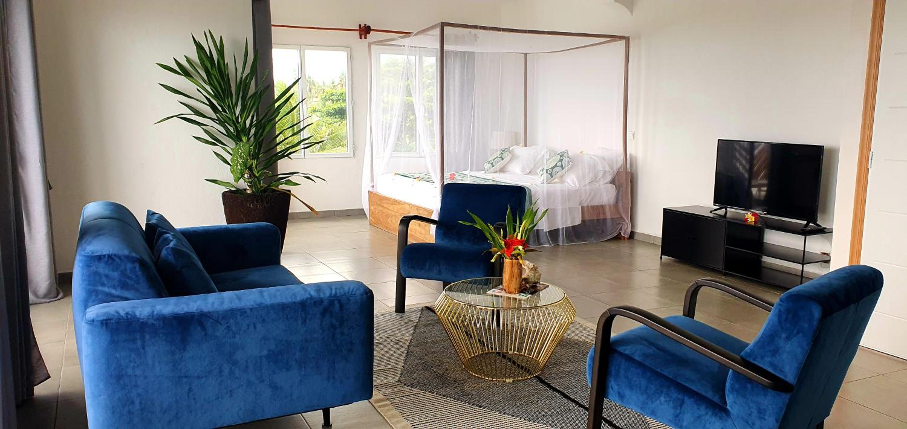 Luxury Suite photo 1