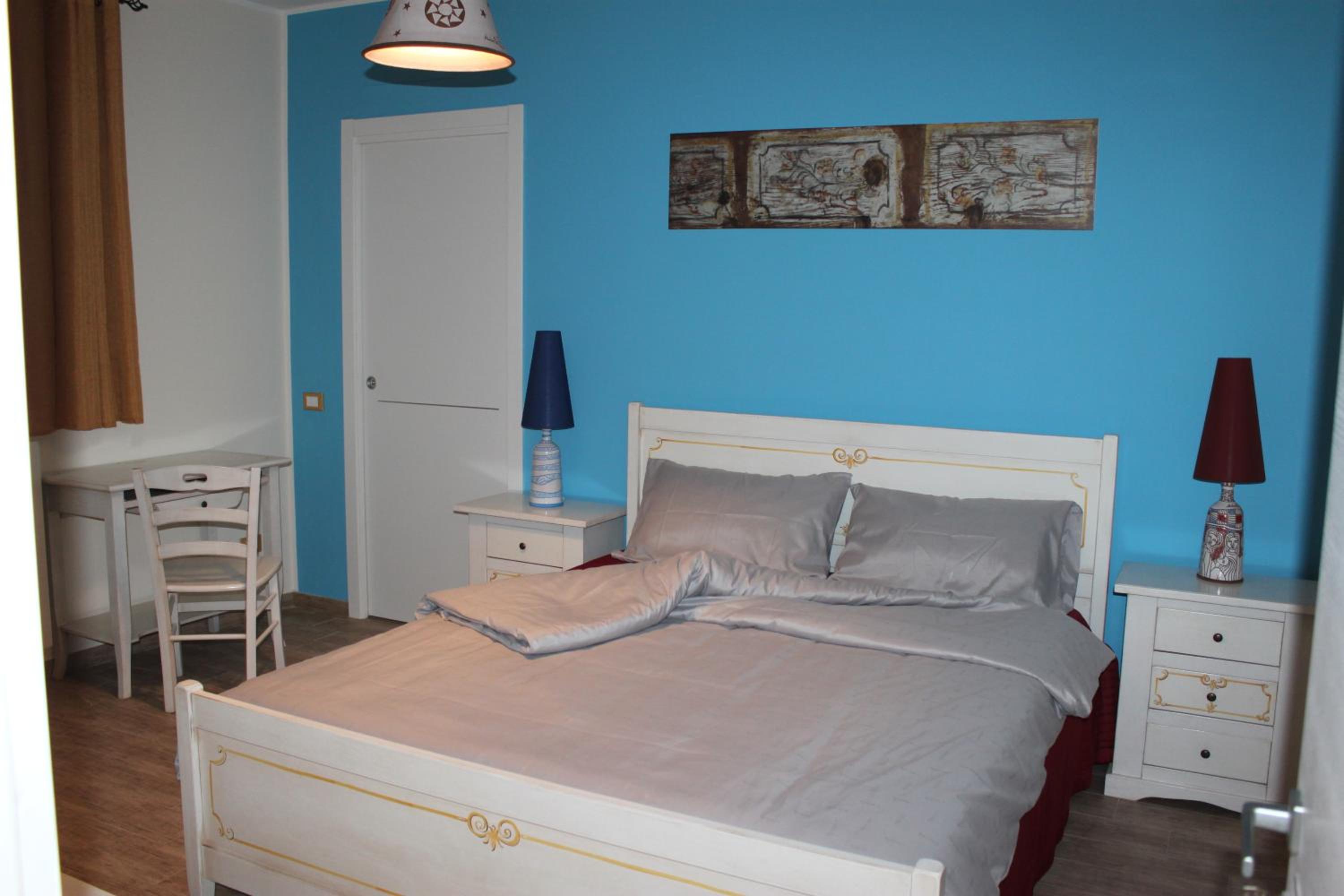 Economy Double Room photo 1