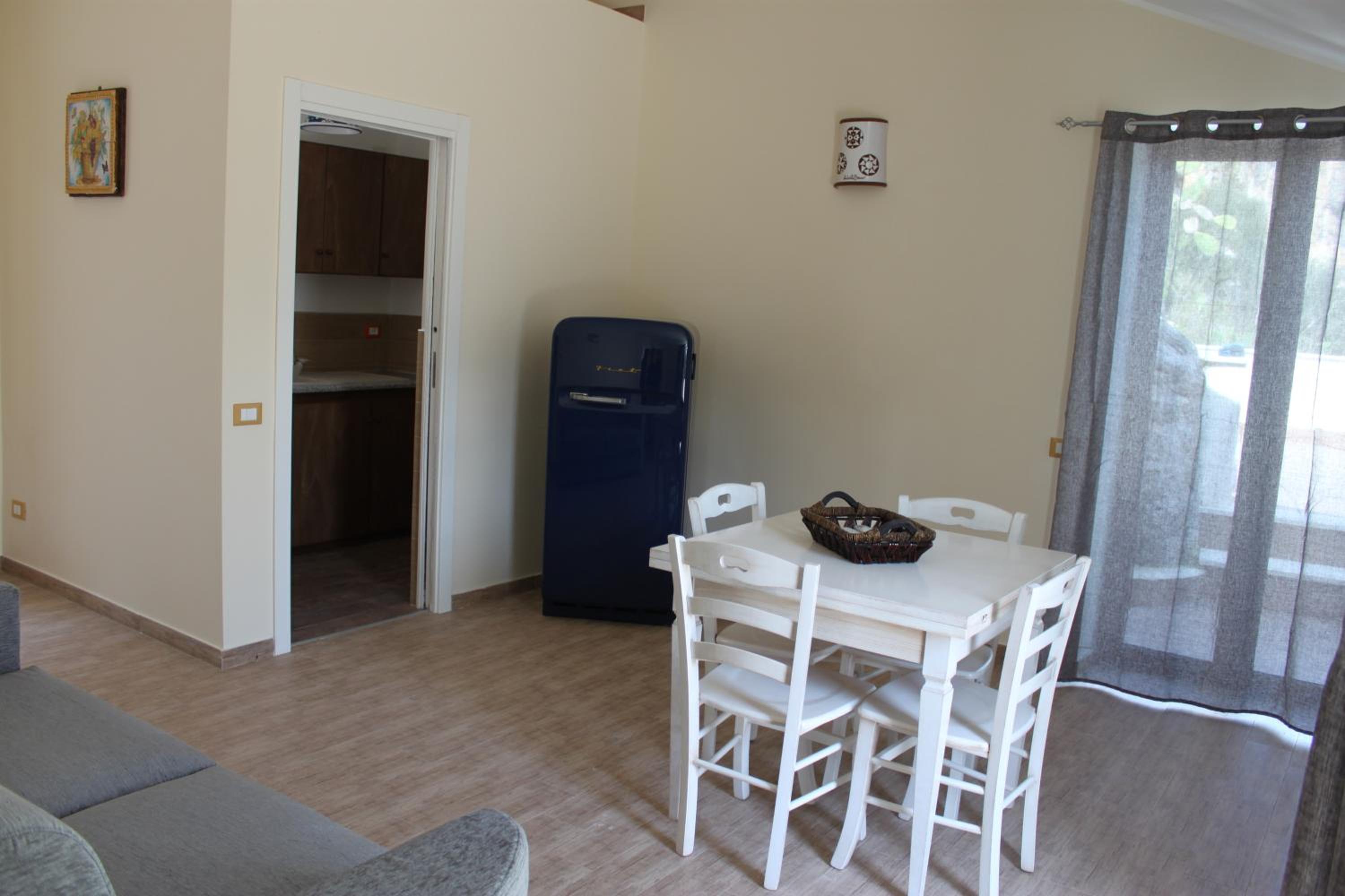 Large Suite with Terrace  - Photo 5