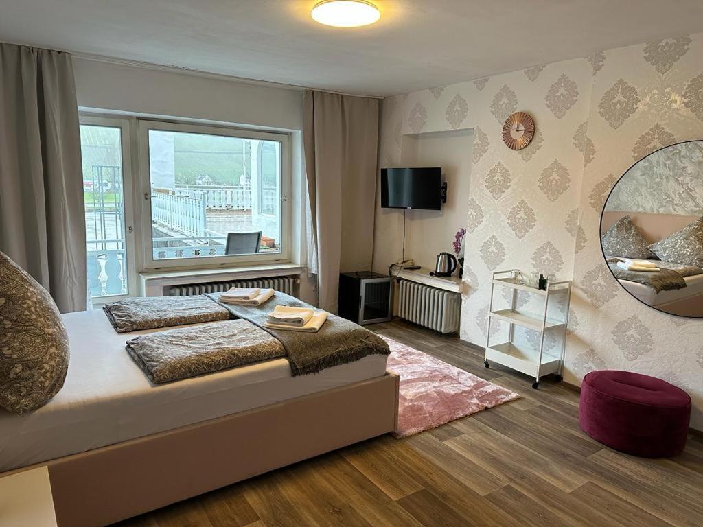 Double Room with Balcony photo 3